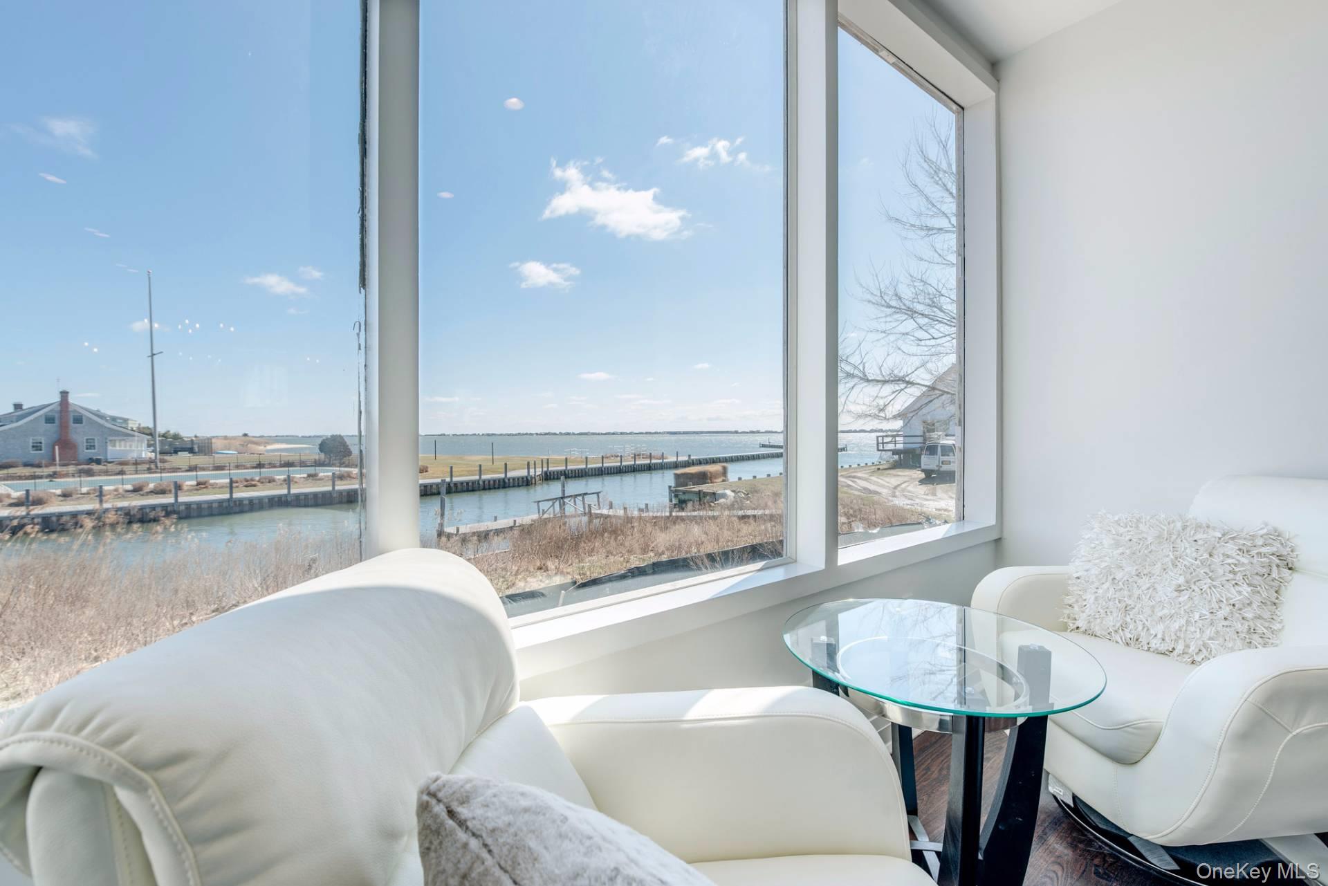 22 Stokes Road, Remsenburg, NY 11960