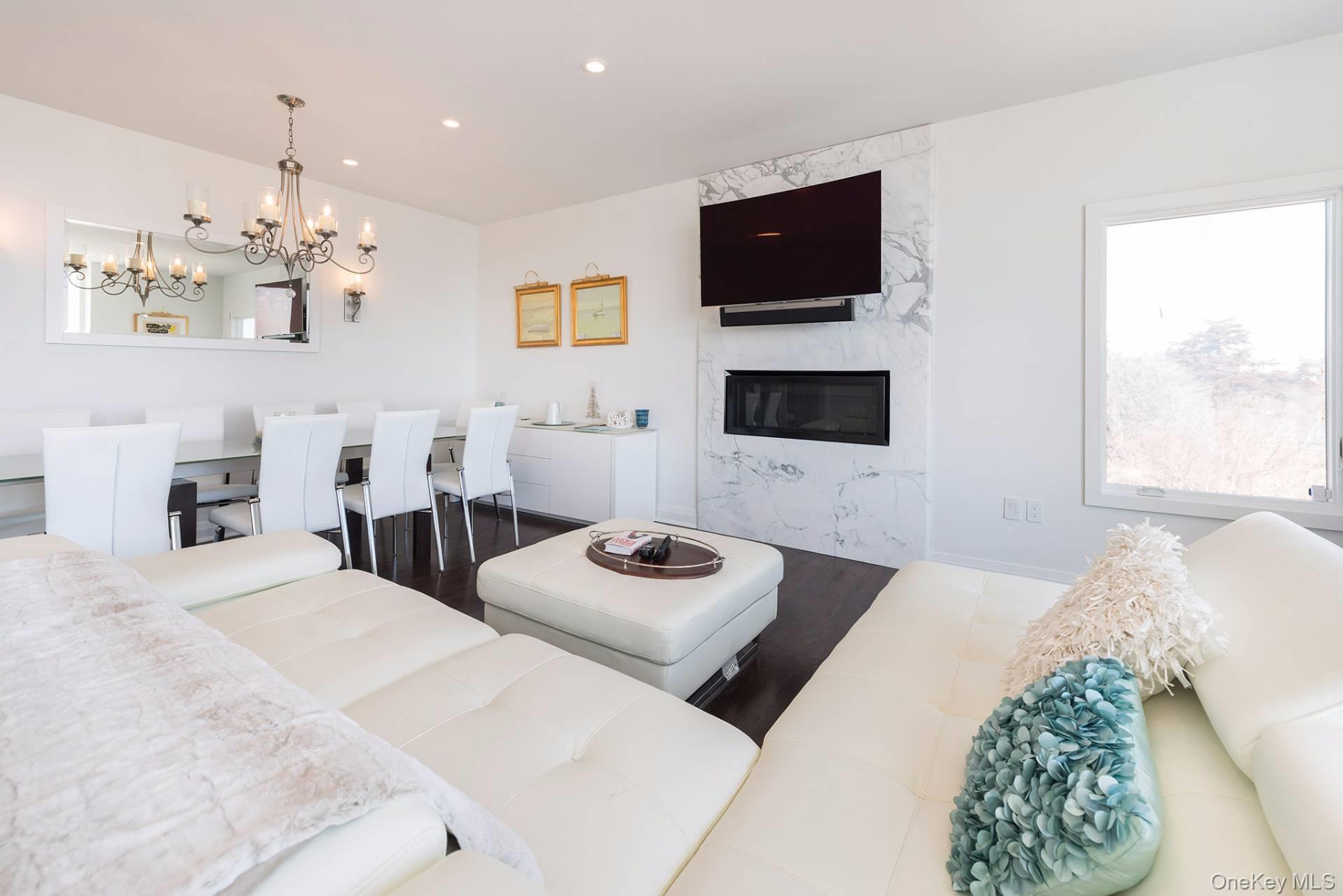 22 Stokes Road, Remsenburg, NY 11960