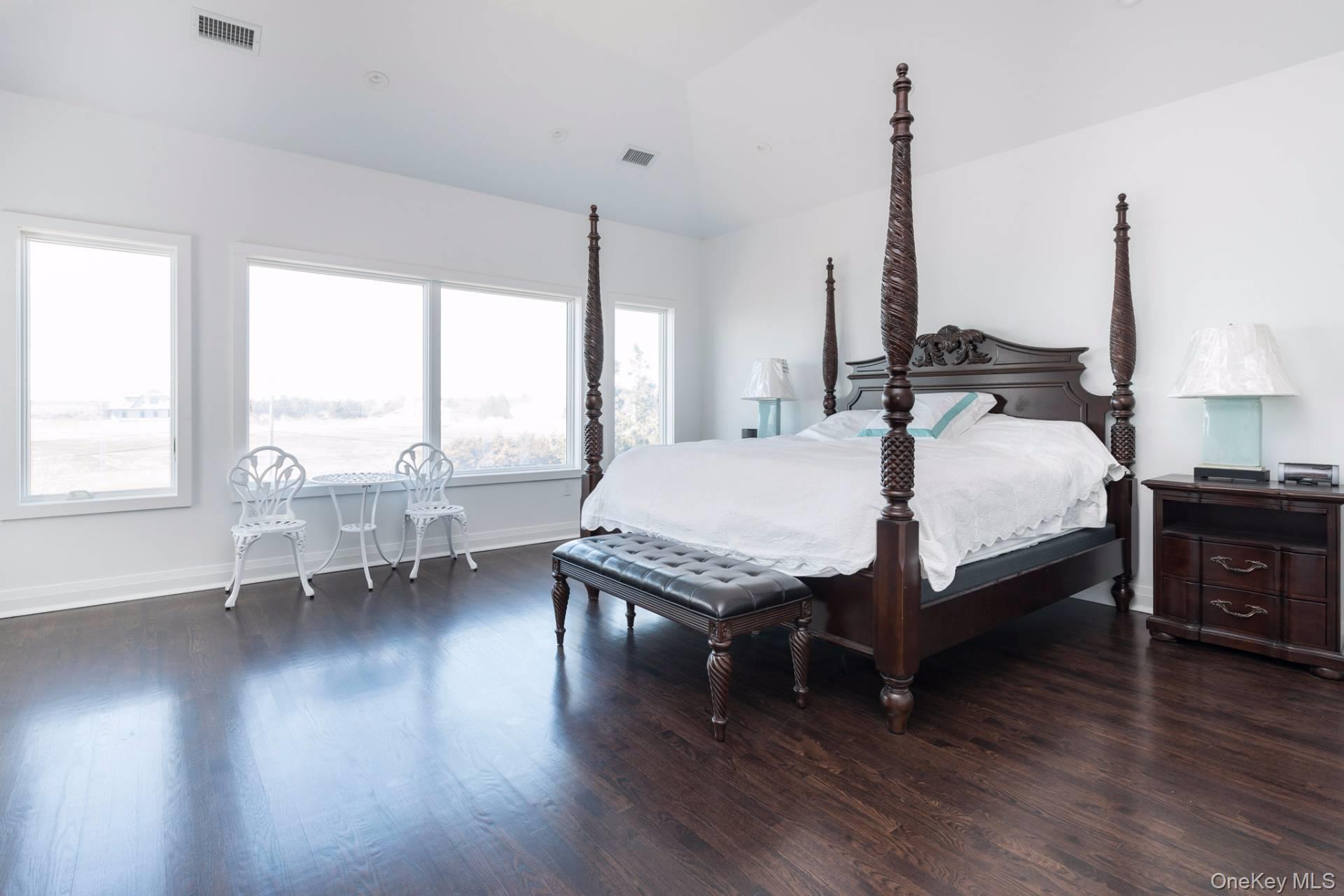 22 Stokes Road, Remsenburg, NY 11960