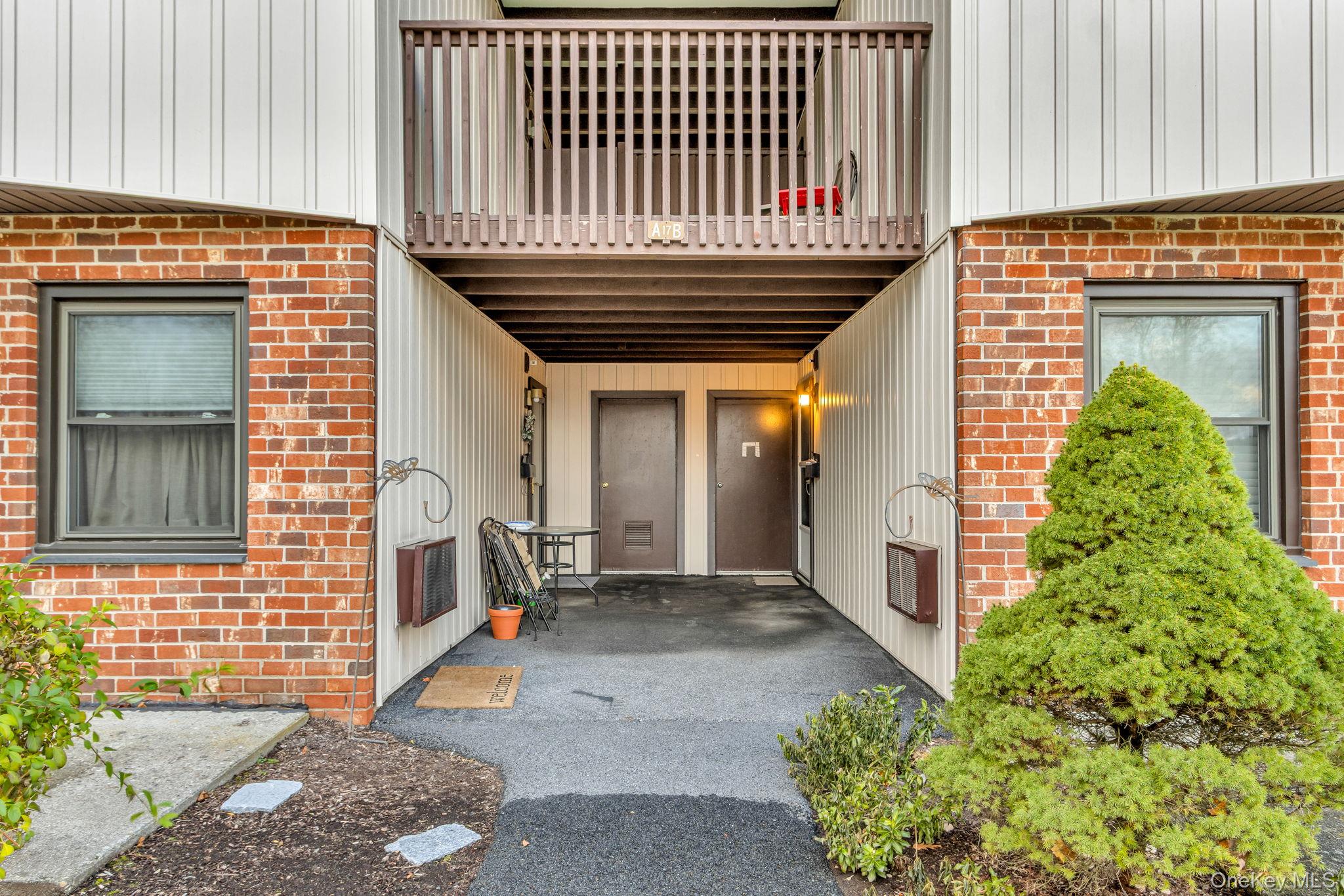 17 HASTINGS # B, Yorktown Heights, NY 10598