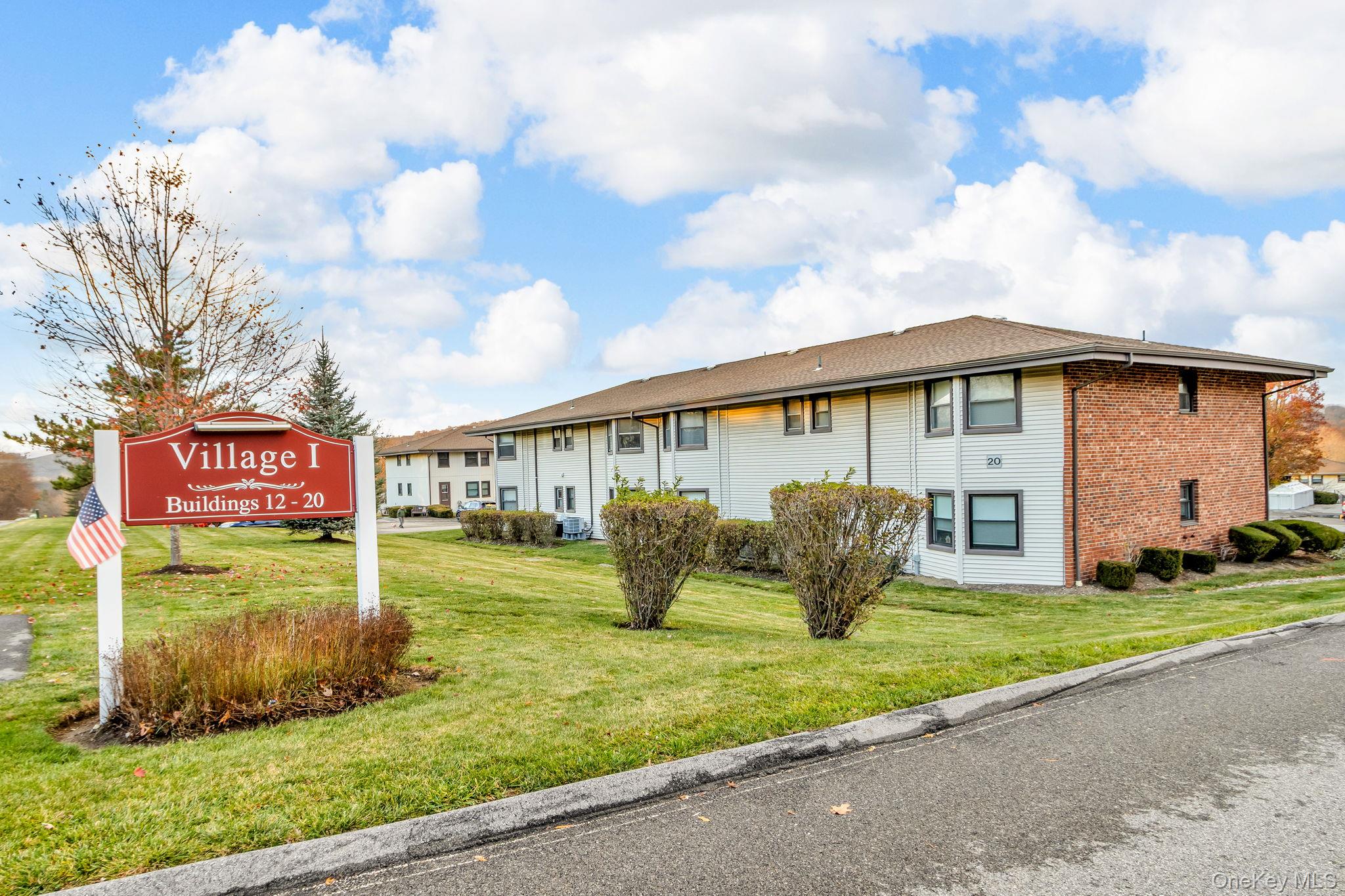 17 HASTINGS # B, Yorktown Heights, NY 10598