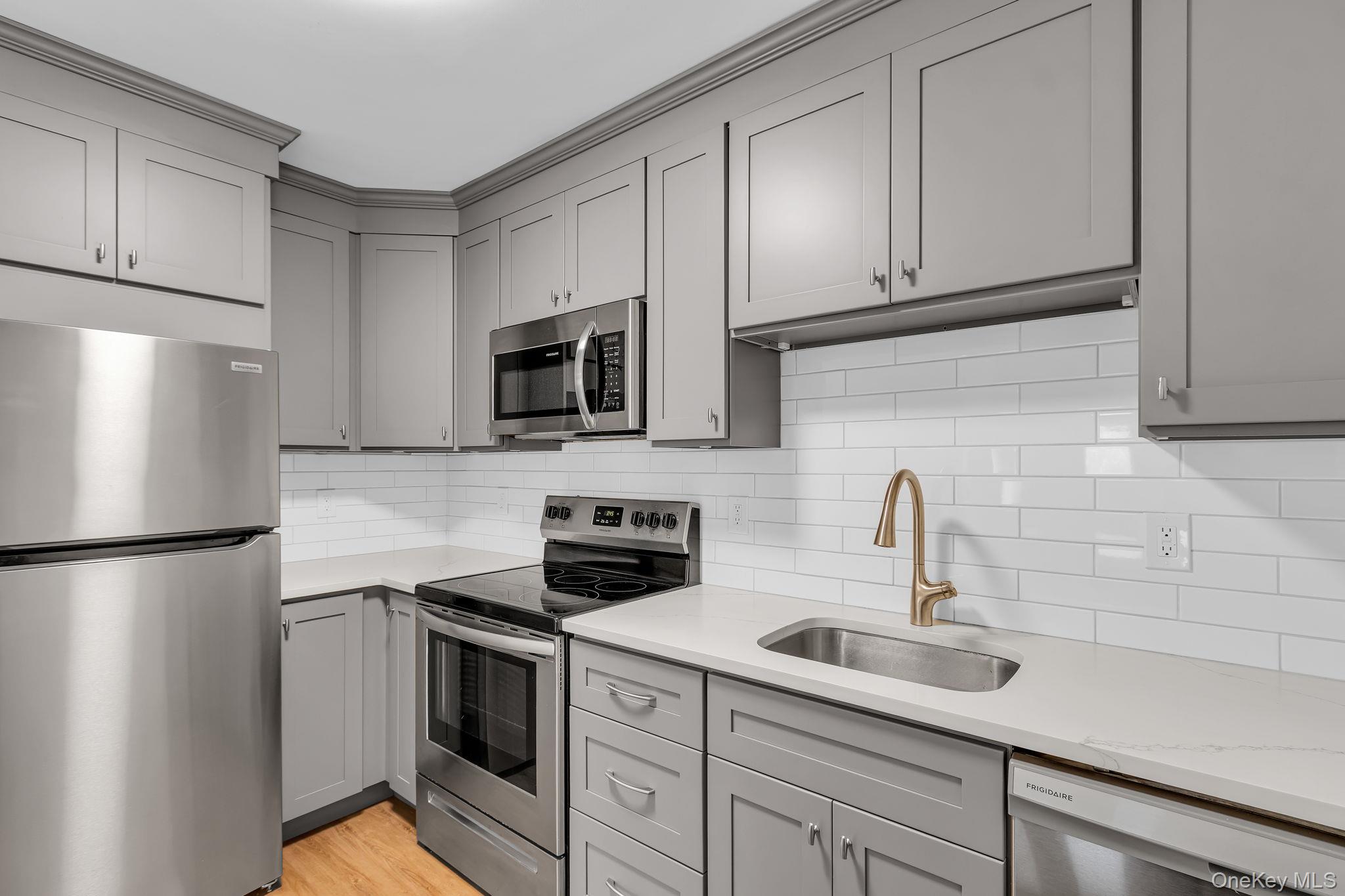 17 HASTINGS # B, Yorktown Heights, NY 10598