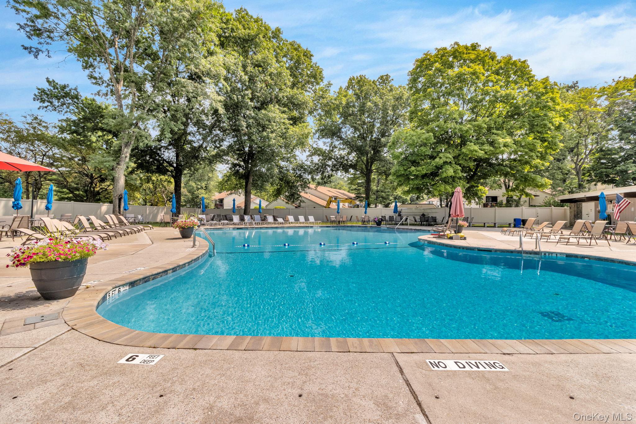 17 HASTINGS # B, Yorktown Heights, NY 10598