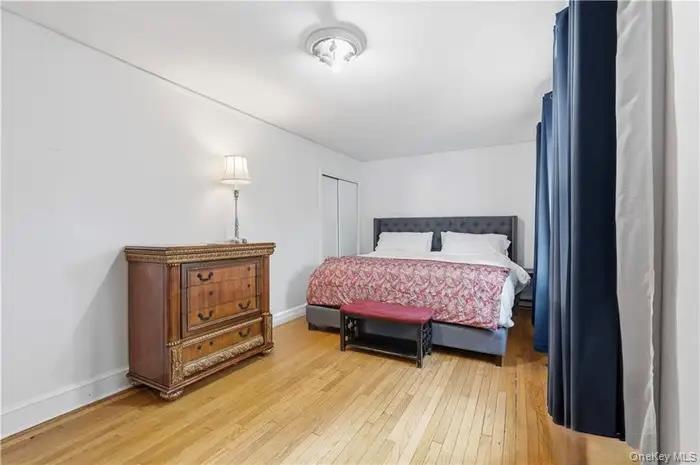 61 Oakland Avenue, Tuckahoe, NY 10707