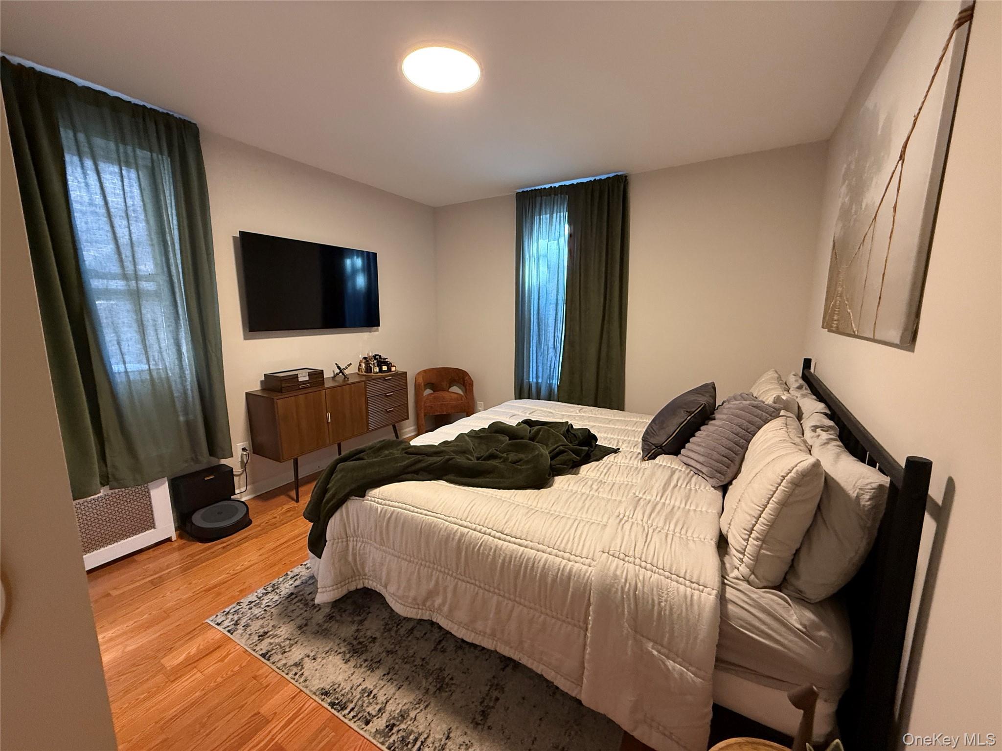 34-58 90th St # M2, Jackson Heights, NY 11372