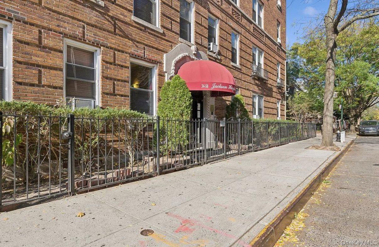 34-58 90th St # M2, Jackson Heights, NY 11372