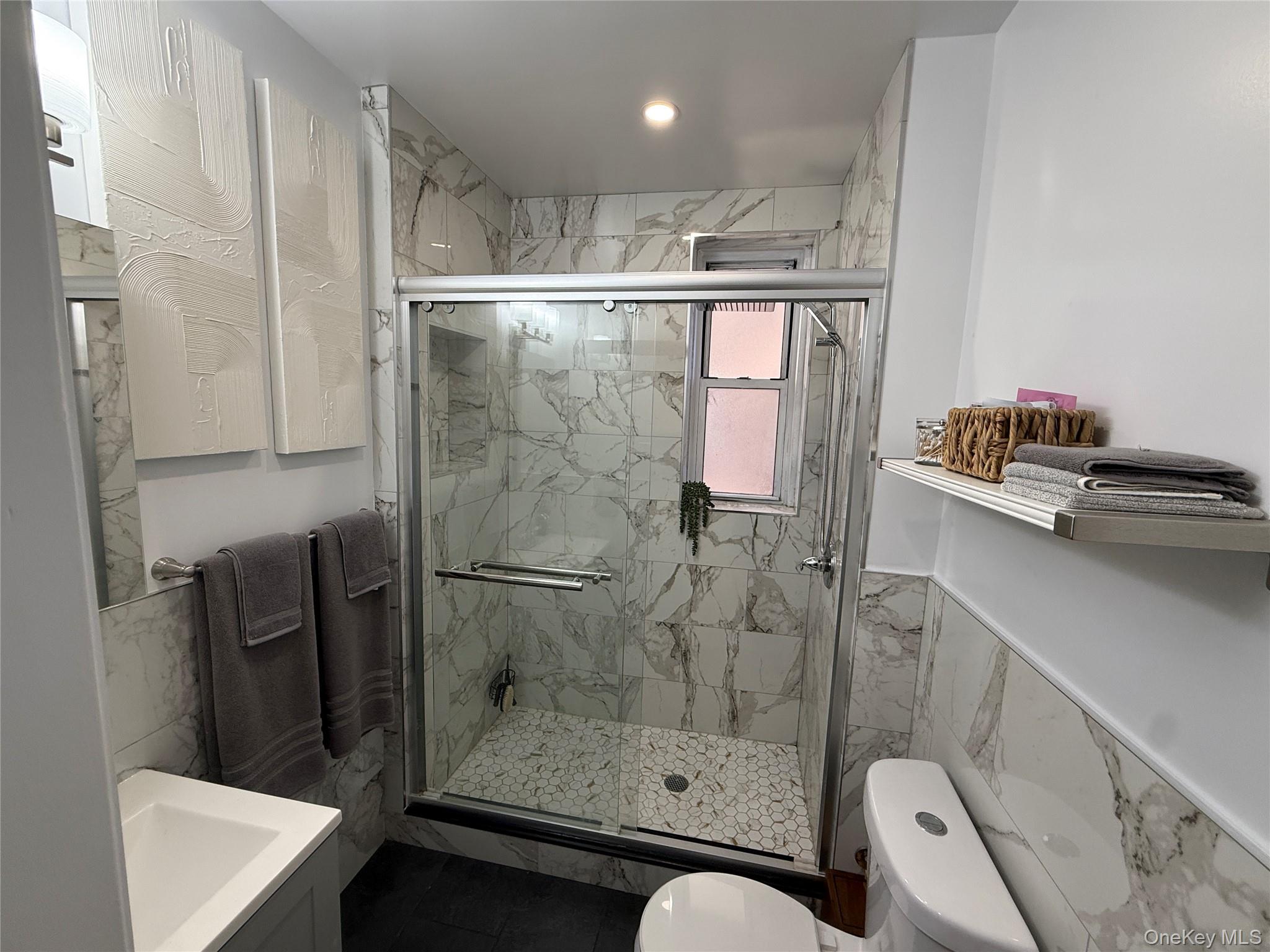 34-58 90th St # M2, Jackson Heights, NY 11372