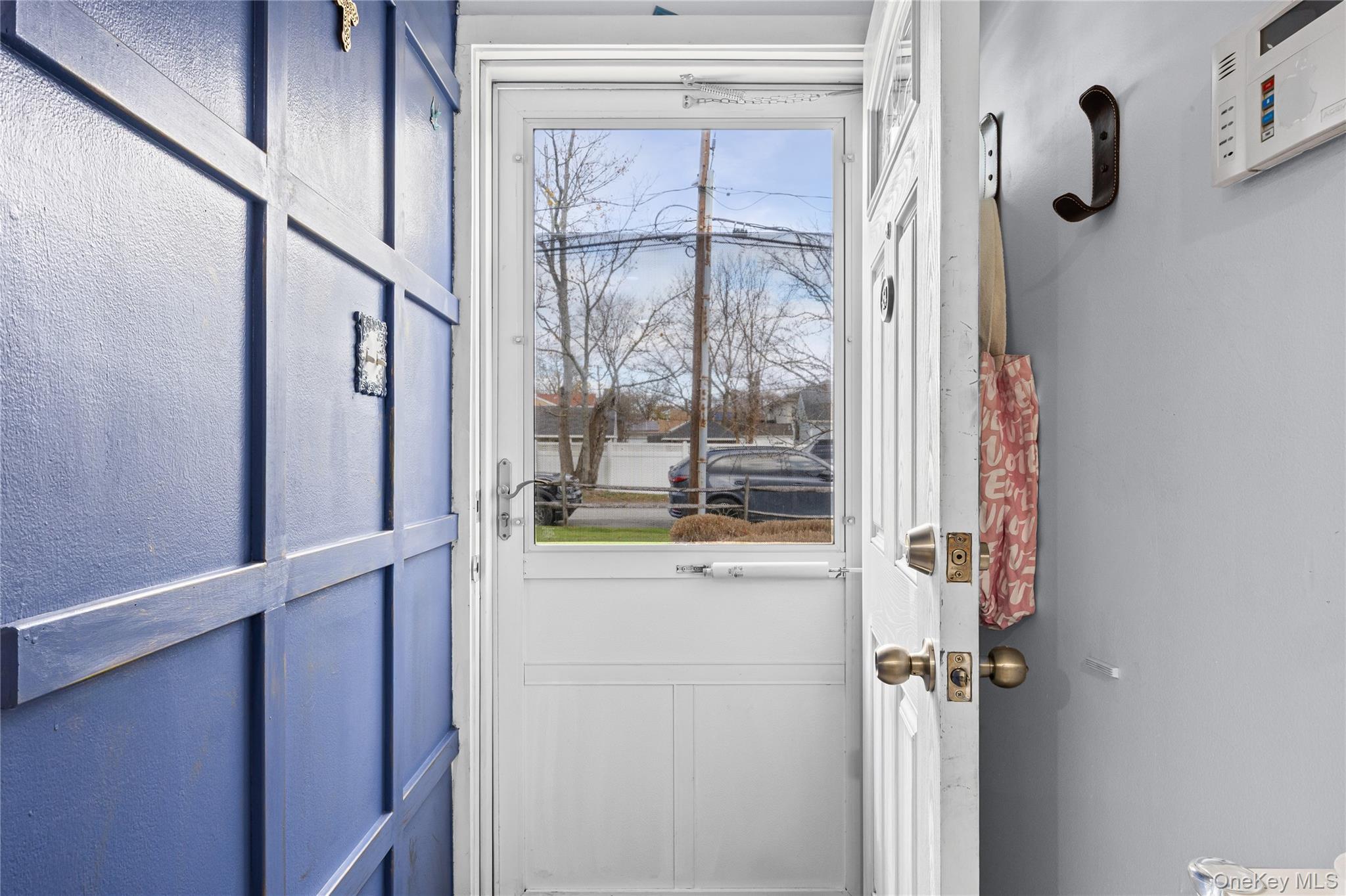 175 Main Avenue # 154, Wheatley Heights, NY 11798