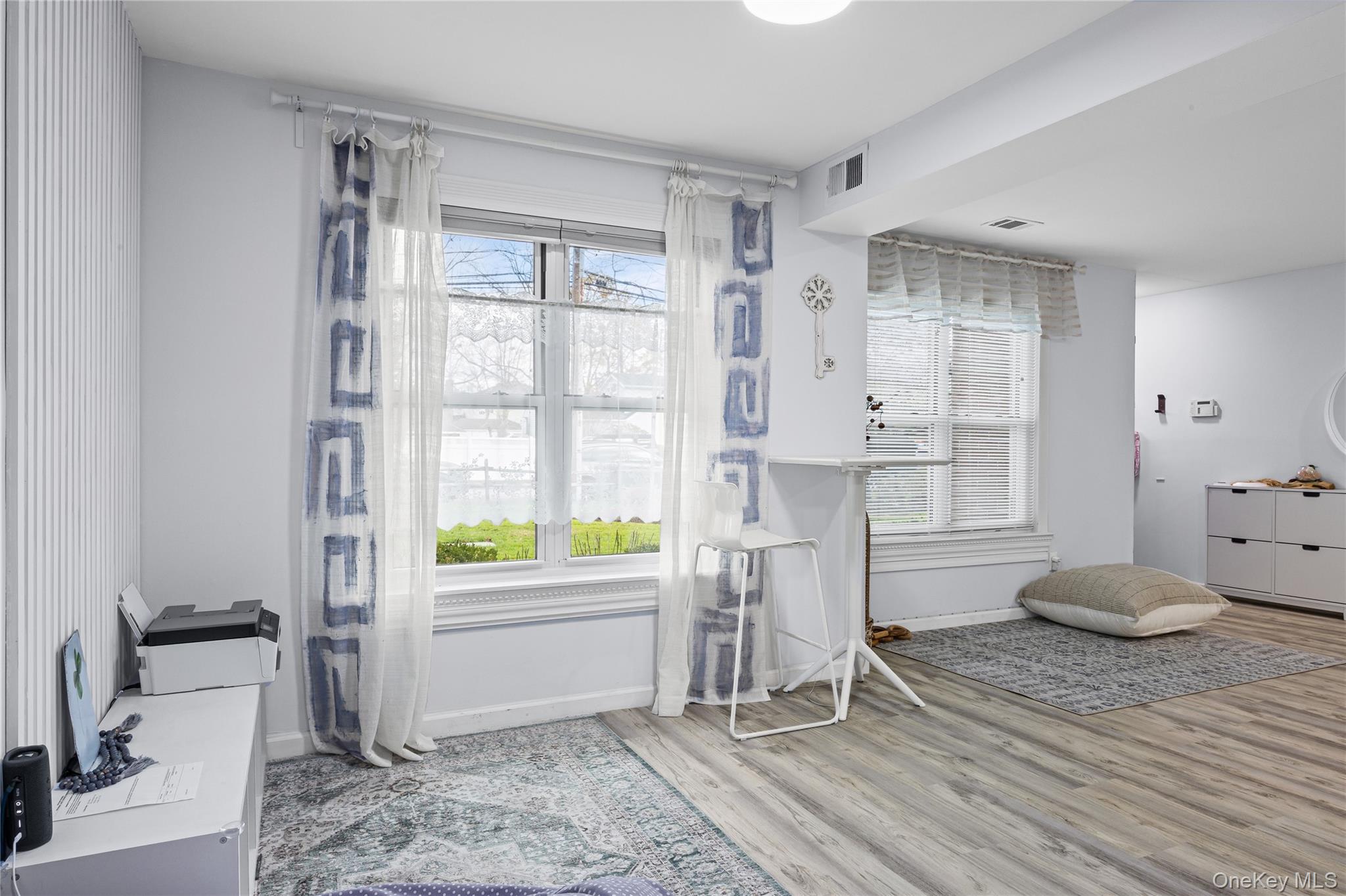 175 Main Avenue # 154, Wheatley Heights, NY 11798