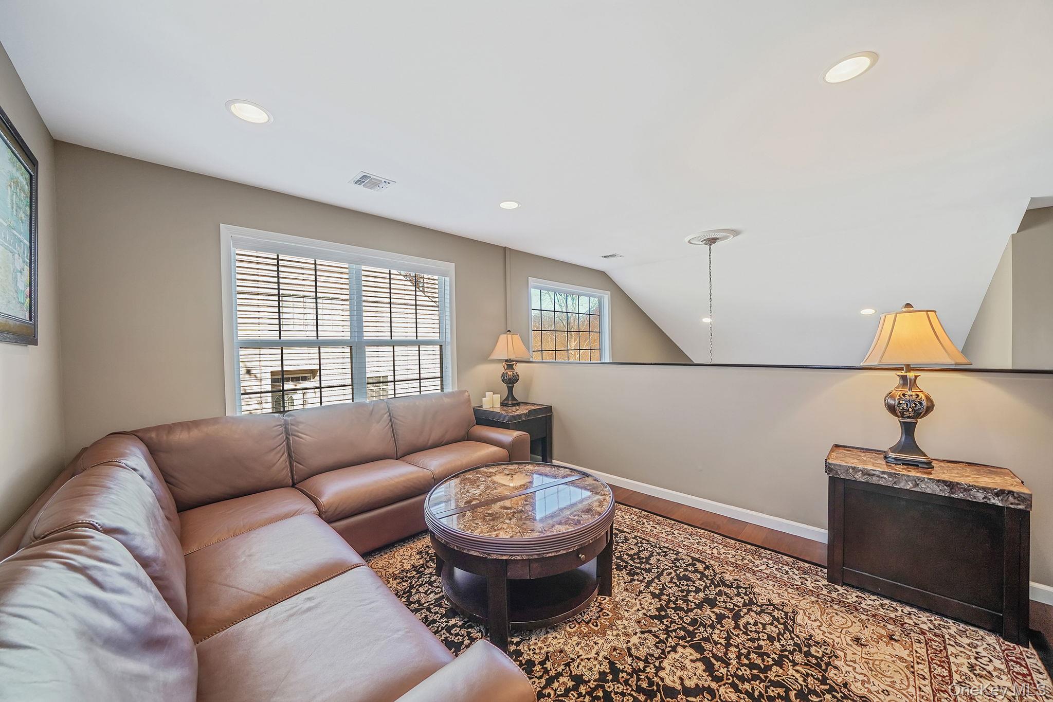 96 Manitou Trail # 96, Kings Park, NY 11754