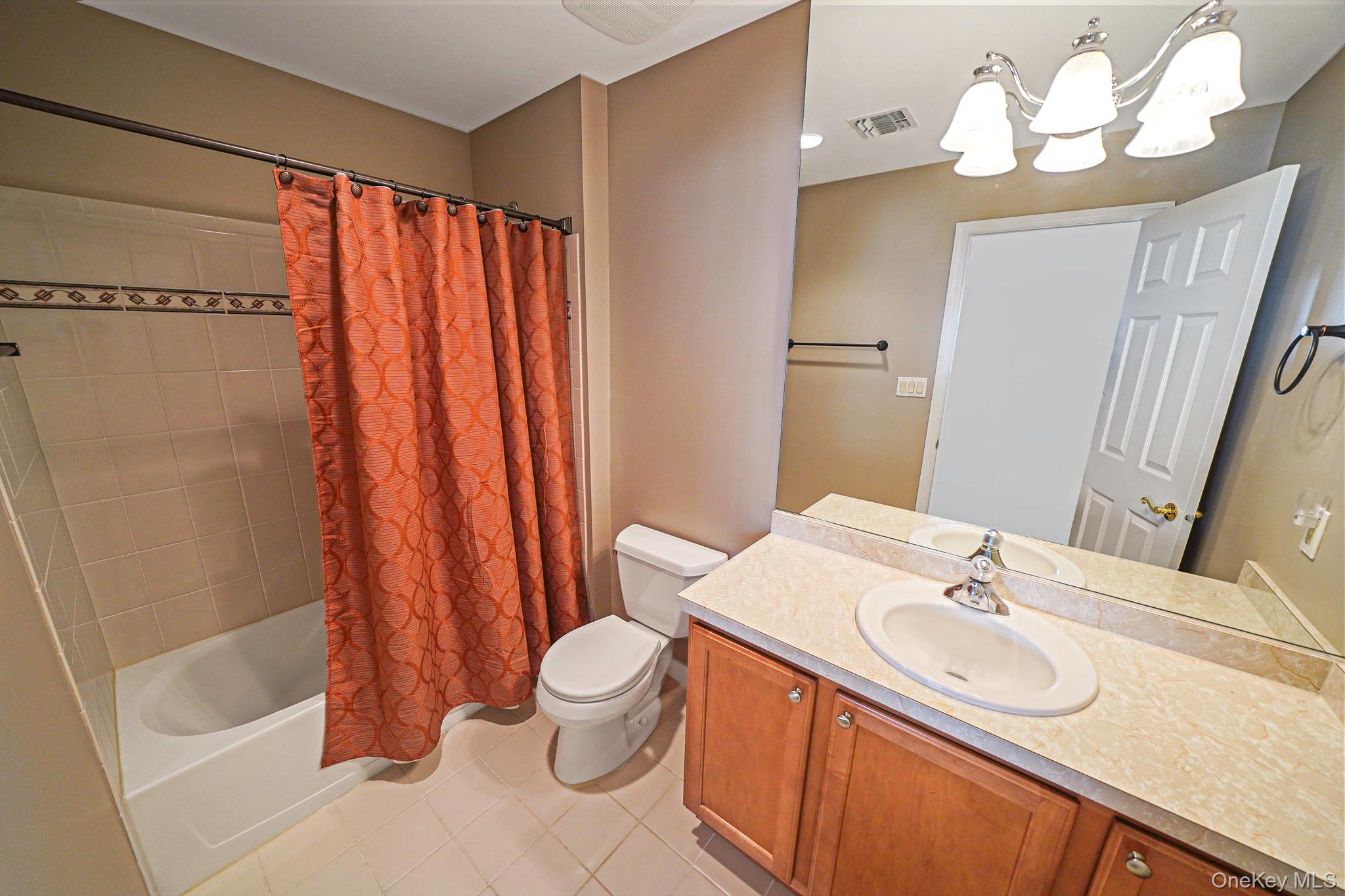 96 Manitou Trail # 96, Kings Park, NY 11754