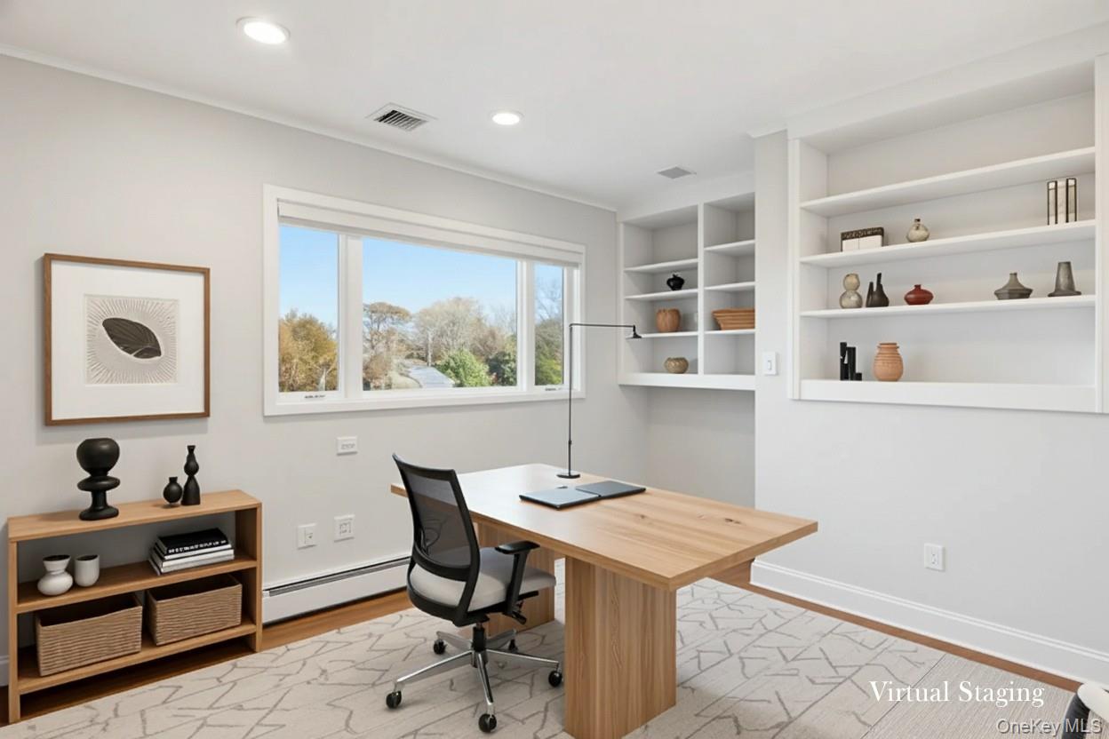 6 Vingut Lane, Setauket, NY 11733