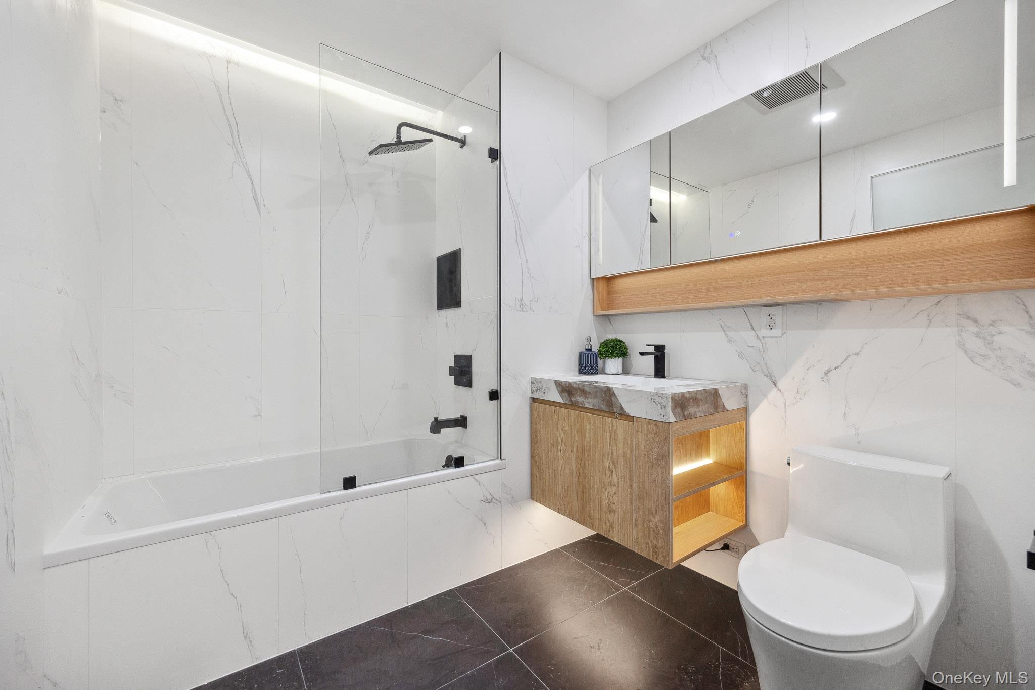 168 E 111th Street # 4C, New York (Manhattan), NY 10029