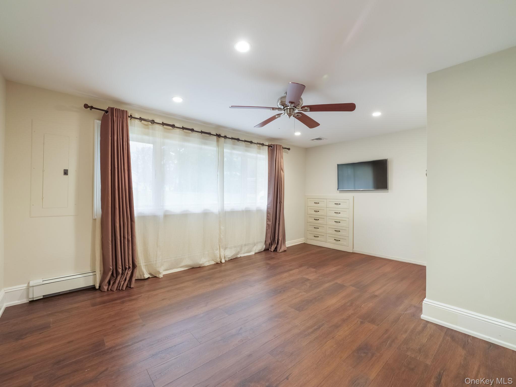 168 N Lincoln Street, Pearl River, NY 10965