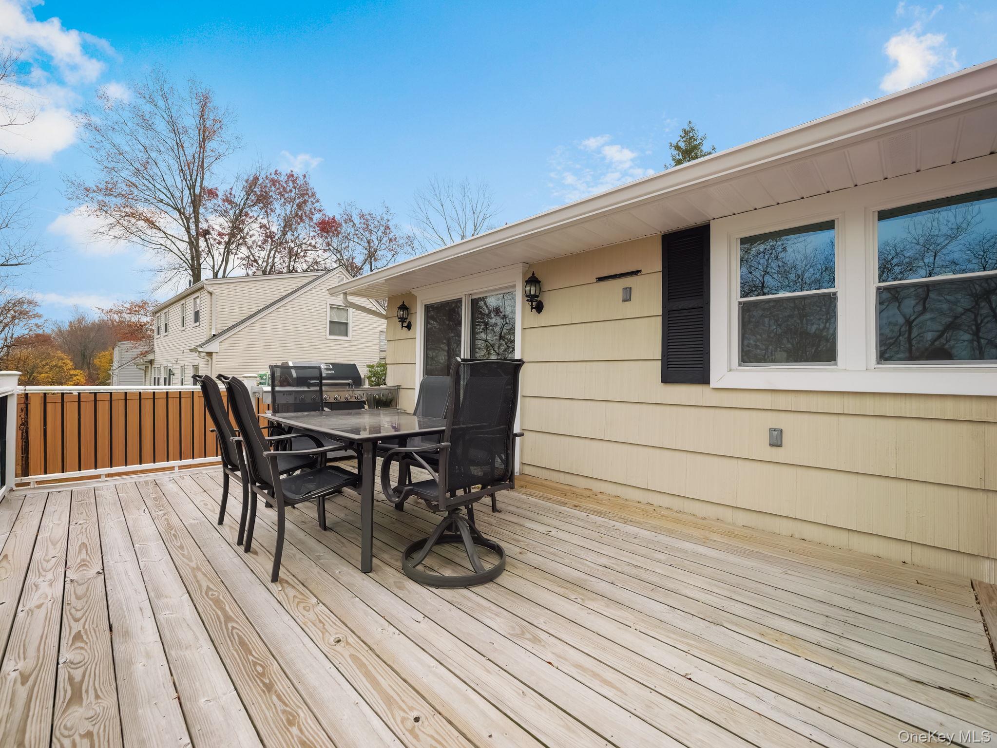 168 N Lincoln Street, Pearl River, NY 10965