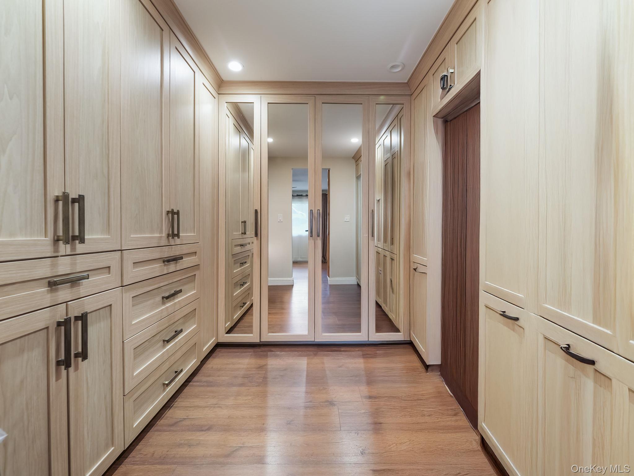 168 N Lincoln Street, Pearl River, NY 10965