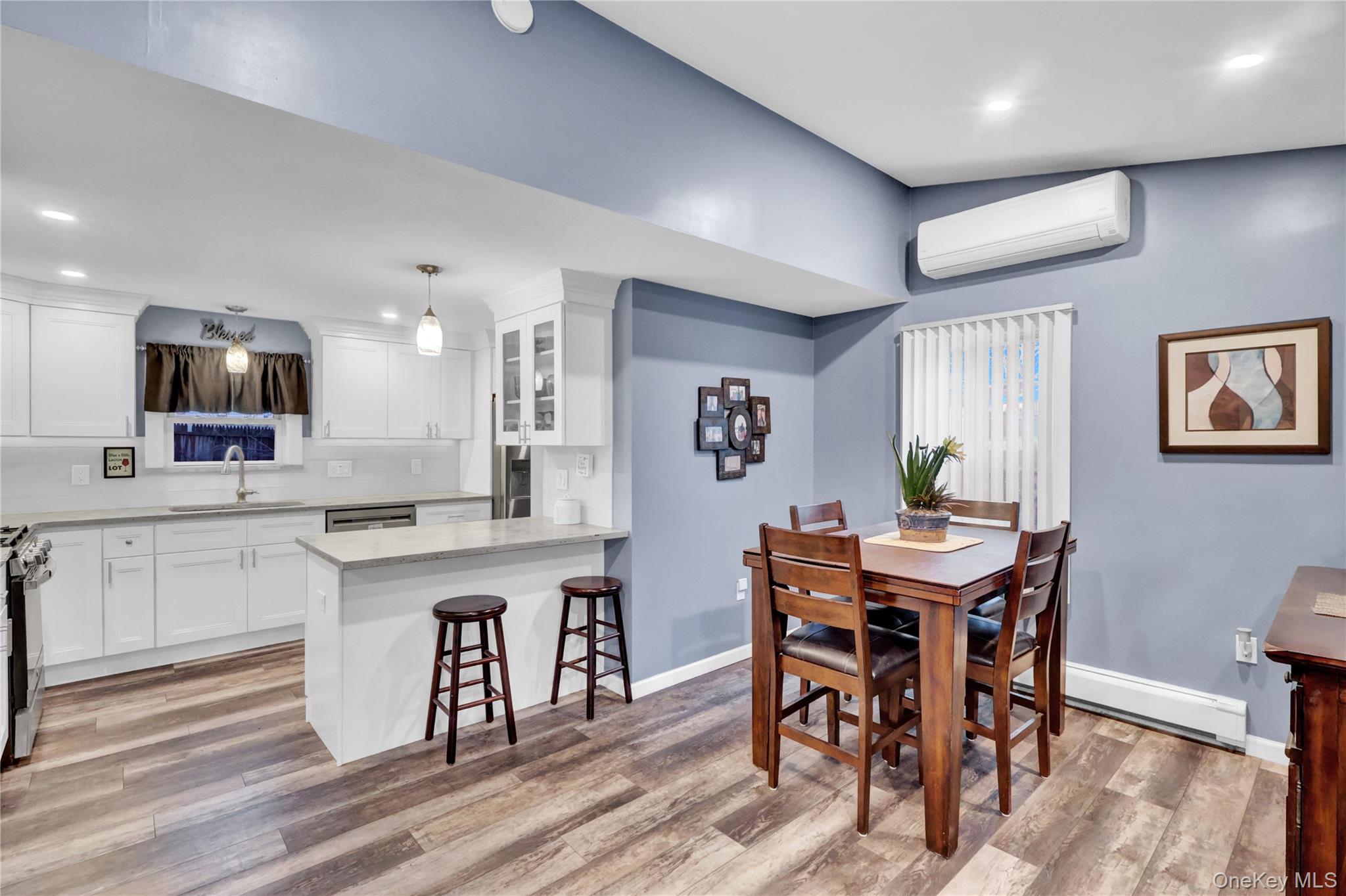 27 Kirby Lane, Ronkonkoma, NY 11779