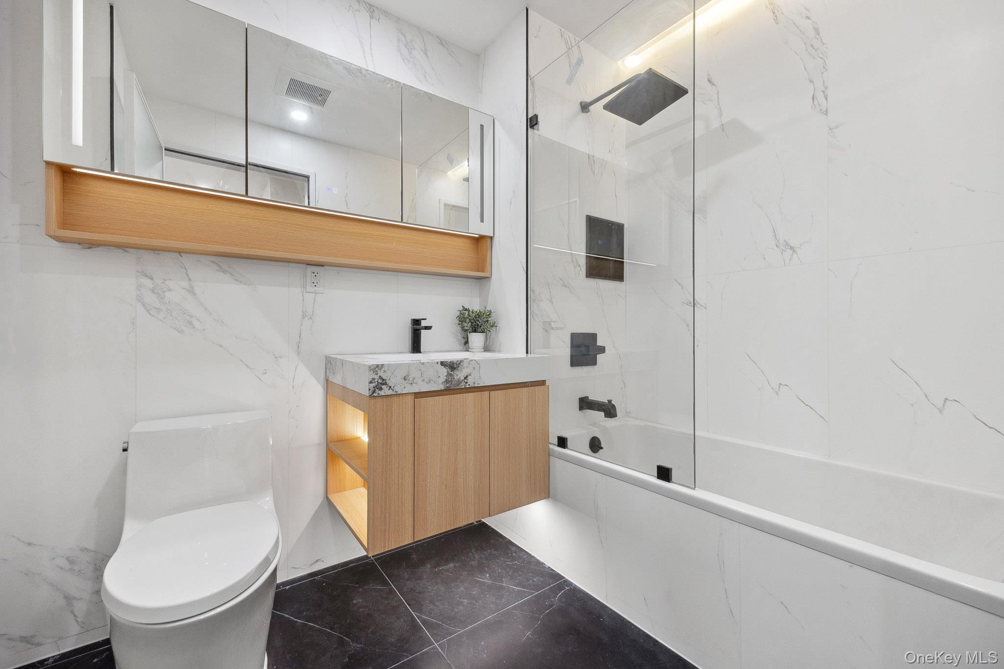 168 E 111th Street # 8C, New York (Manhattan), NY 10029