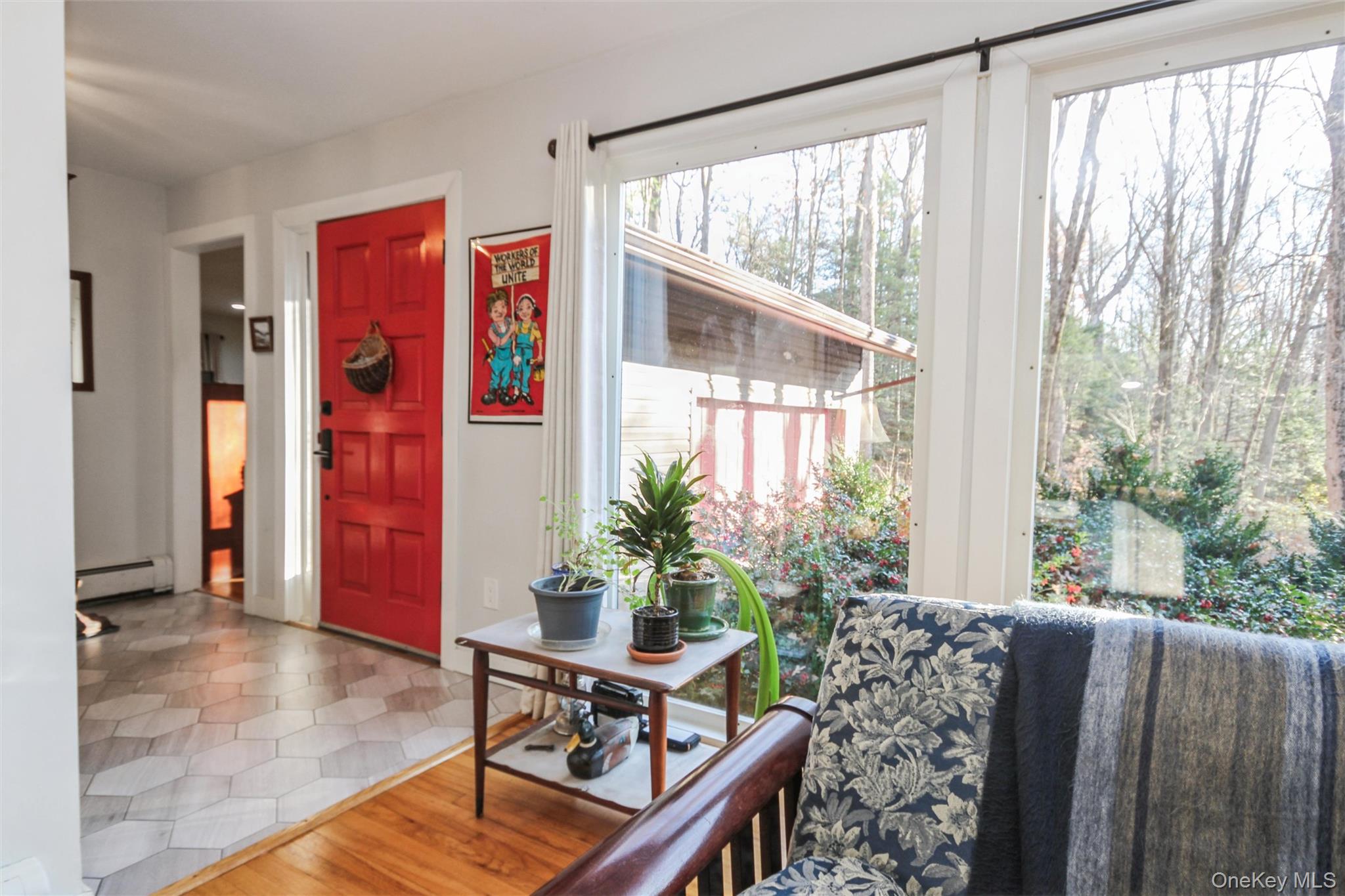 5 Van Court, Hyde Park, NY 12538