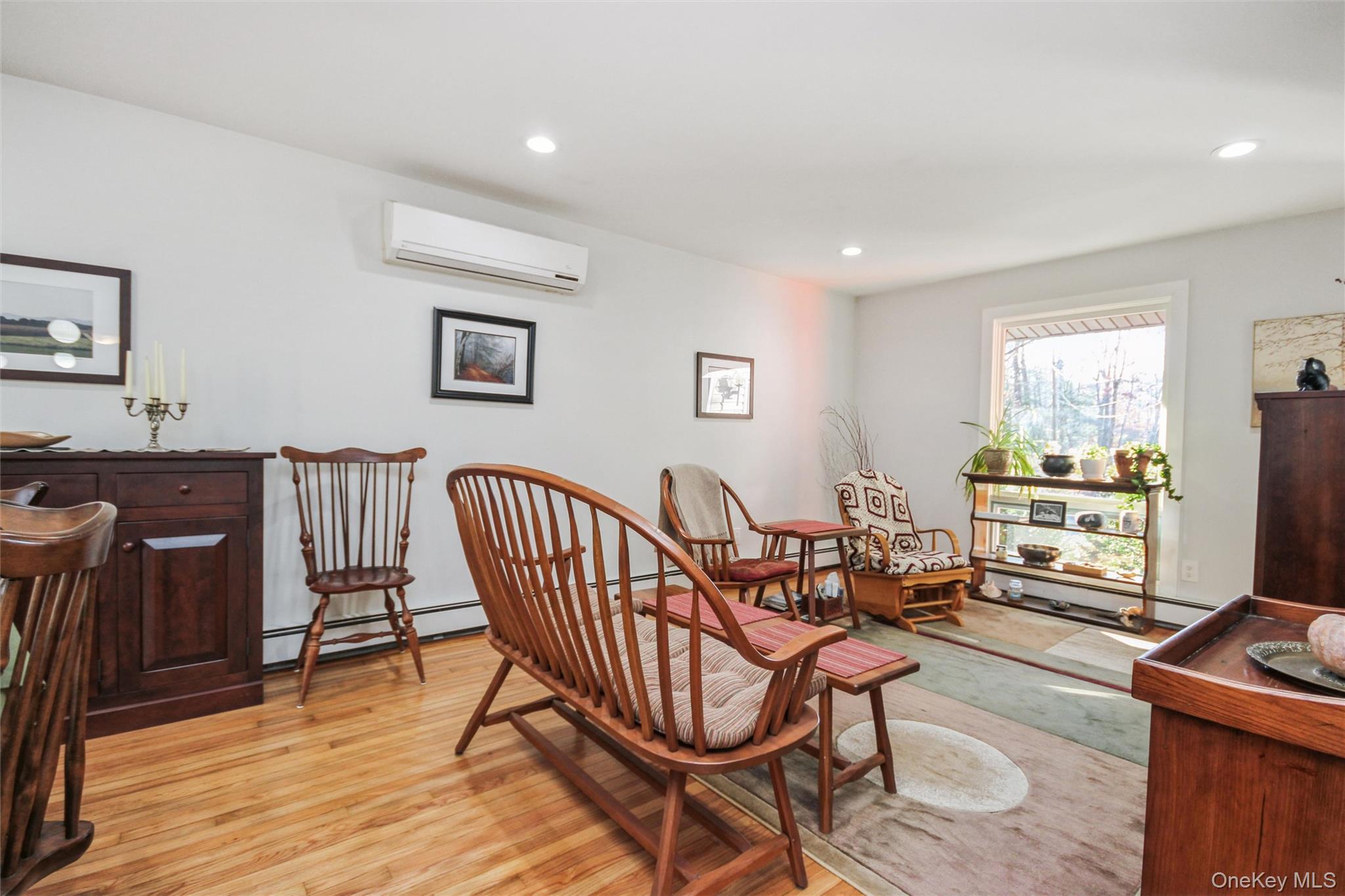 5 Van Court, Hyde Park, NY 12538