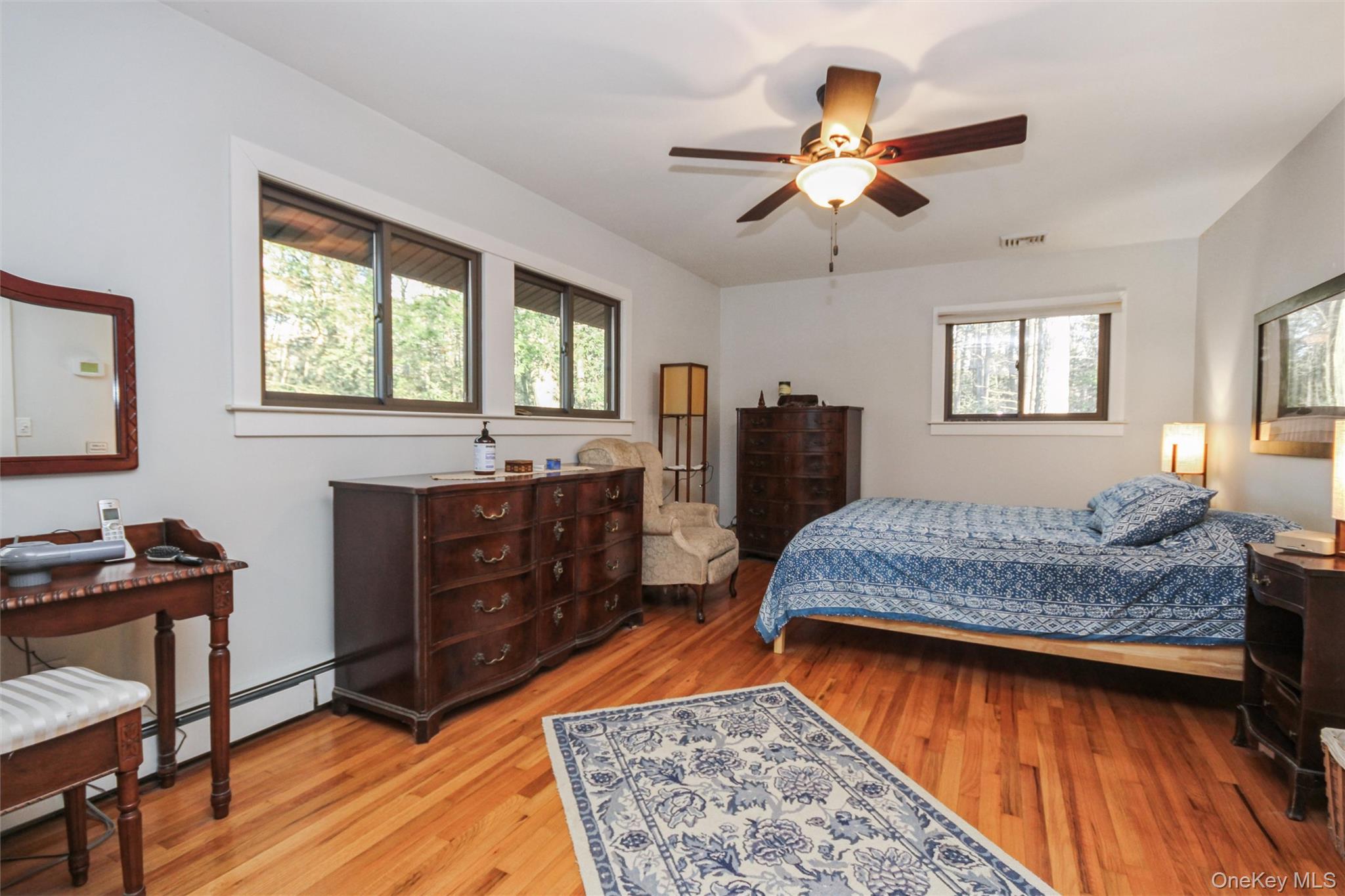 5 Van Court, Hyde Park, NY 12538