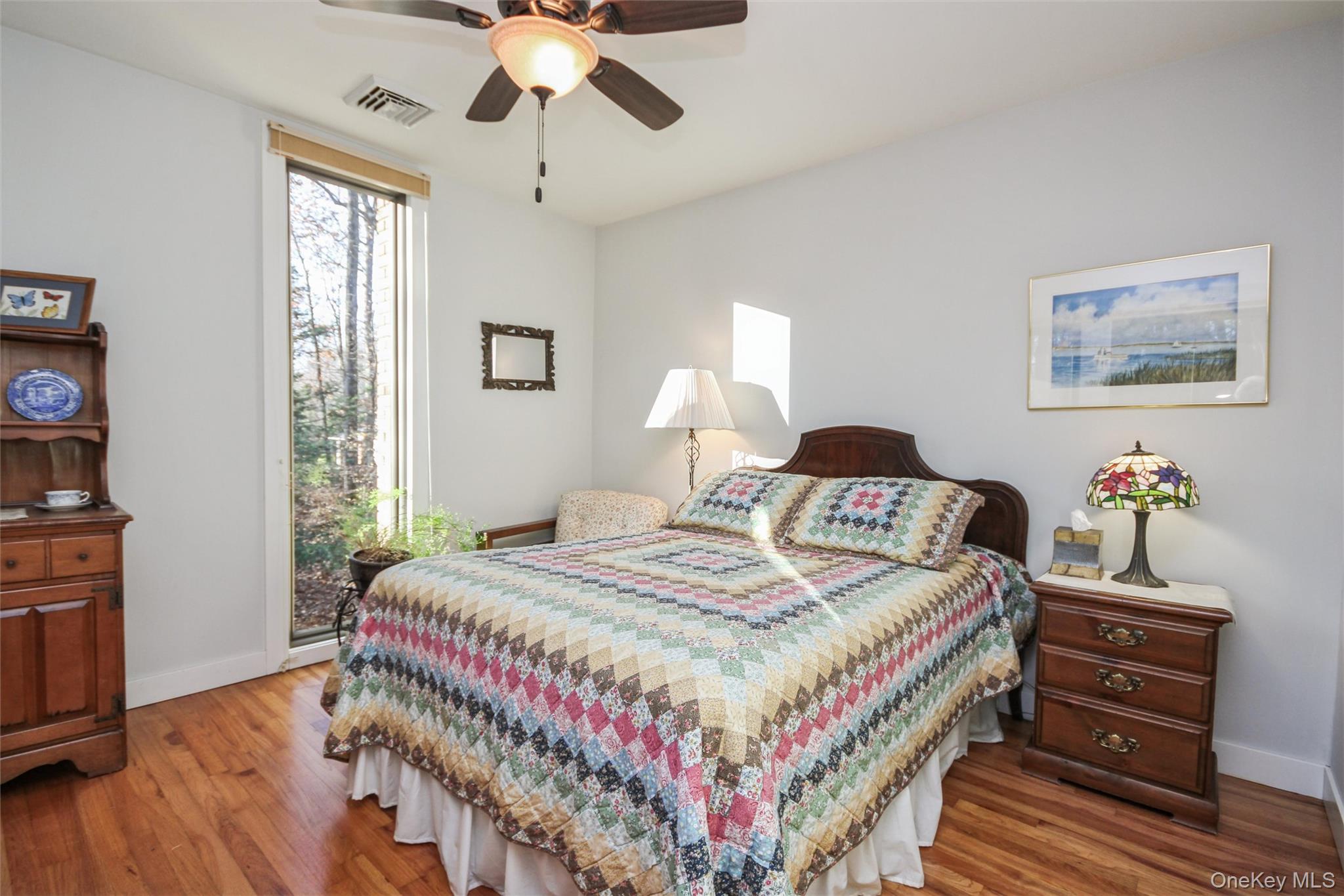 5 Van Court, Hyde Park, NY 12538