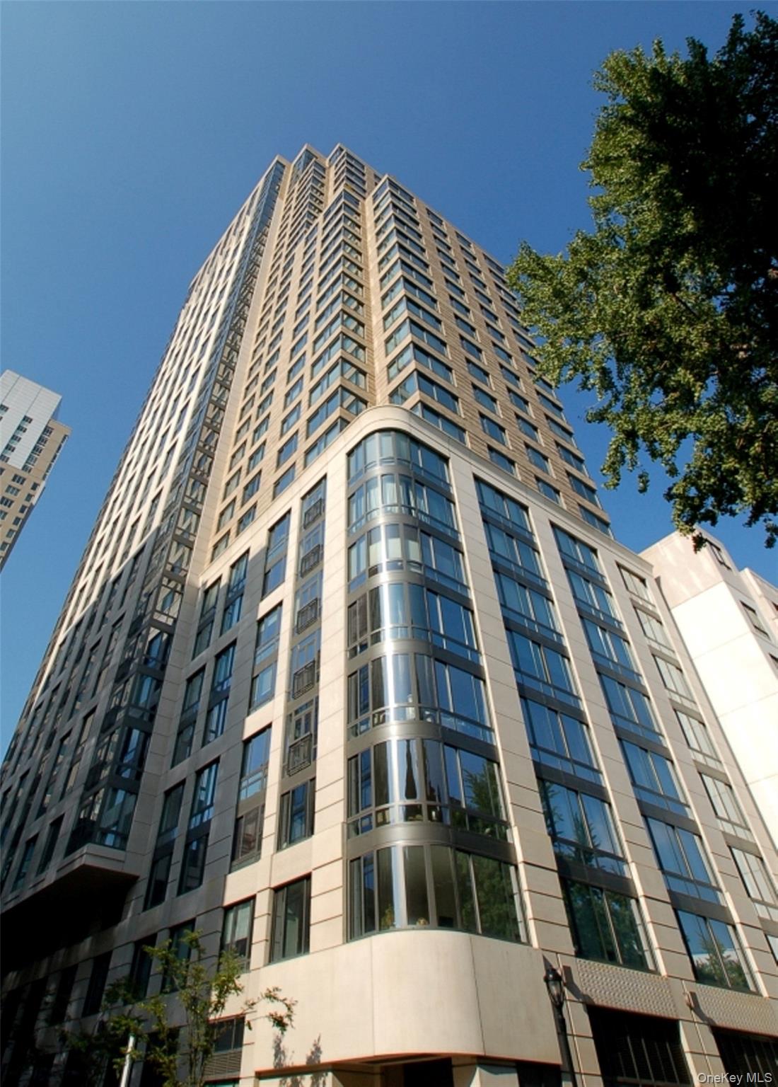 10 City Place # 11G, White Plains, NY 10601