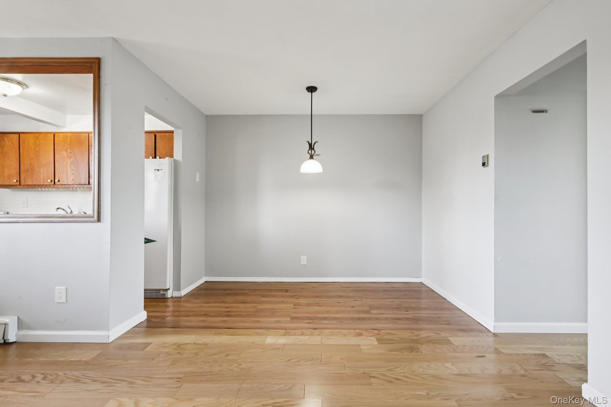 4 Wyndover Woods Lane # 12, White Plains, NY 10603