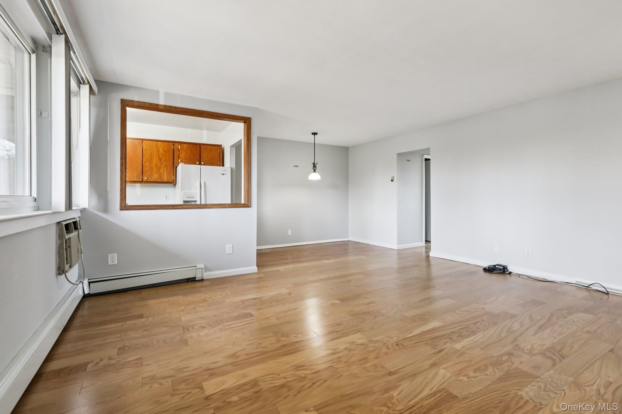 4 Wyndover Woods Lane # 12, White Plains, NY 10603