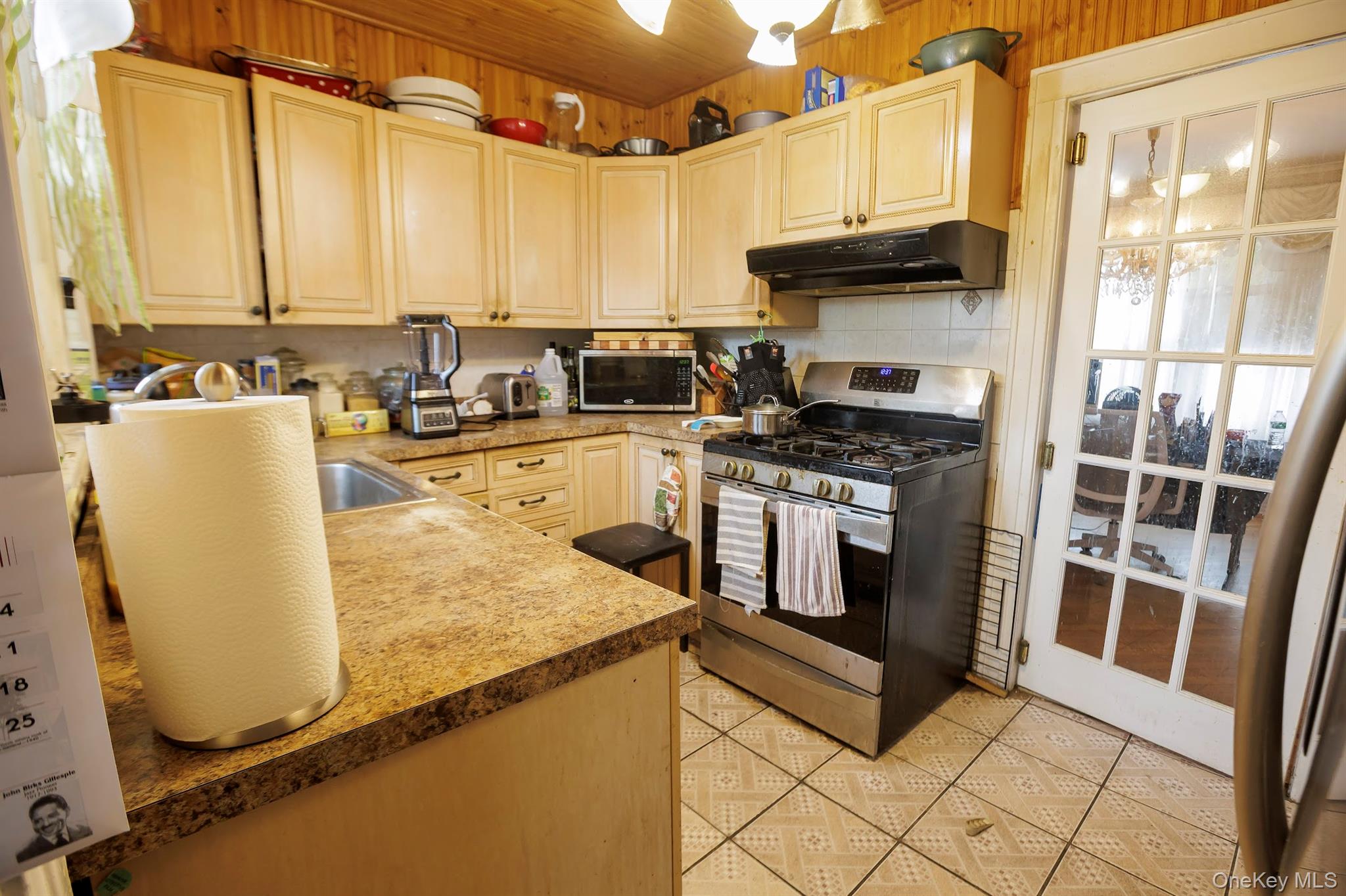 21819 139th Avenue, Springfield Gardens, NY 11413