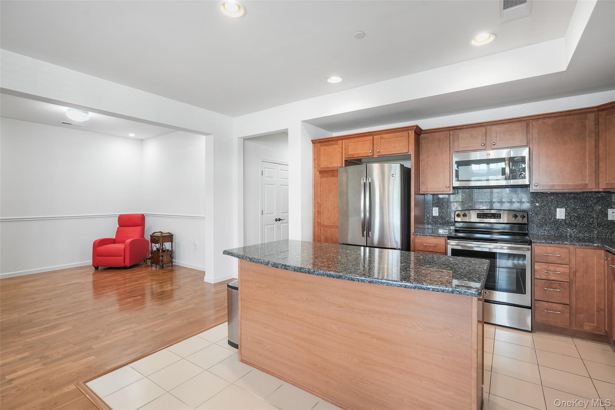 305 Egrets Landing, Carmel, NY 10512