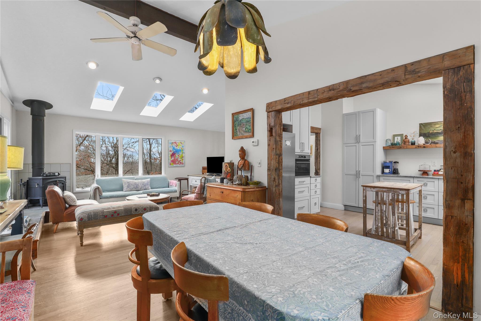 20 Cedar Road E, Katonah, NY 10536