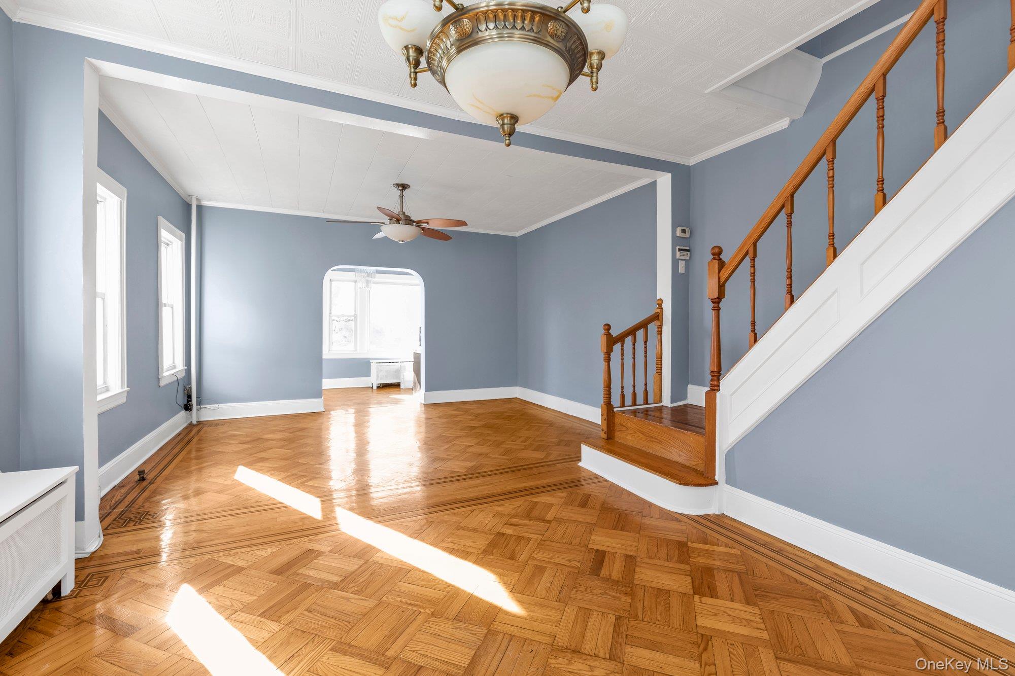 8835 Vanderveer Street, Queens Village, NY 11427