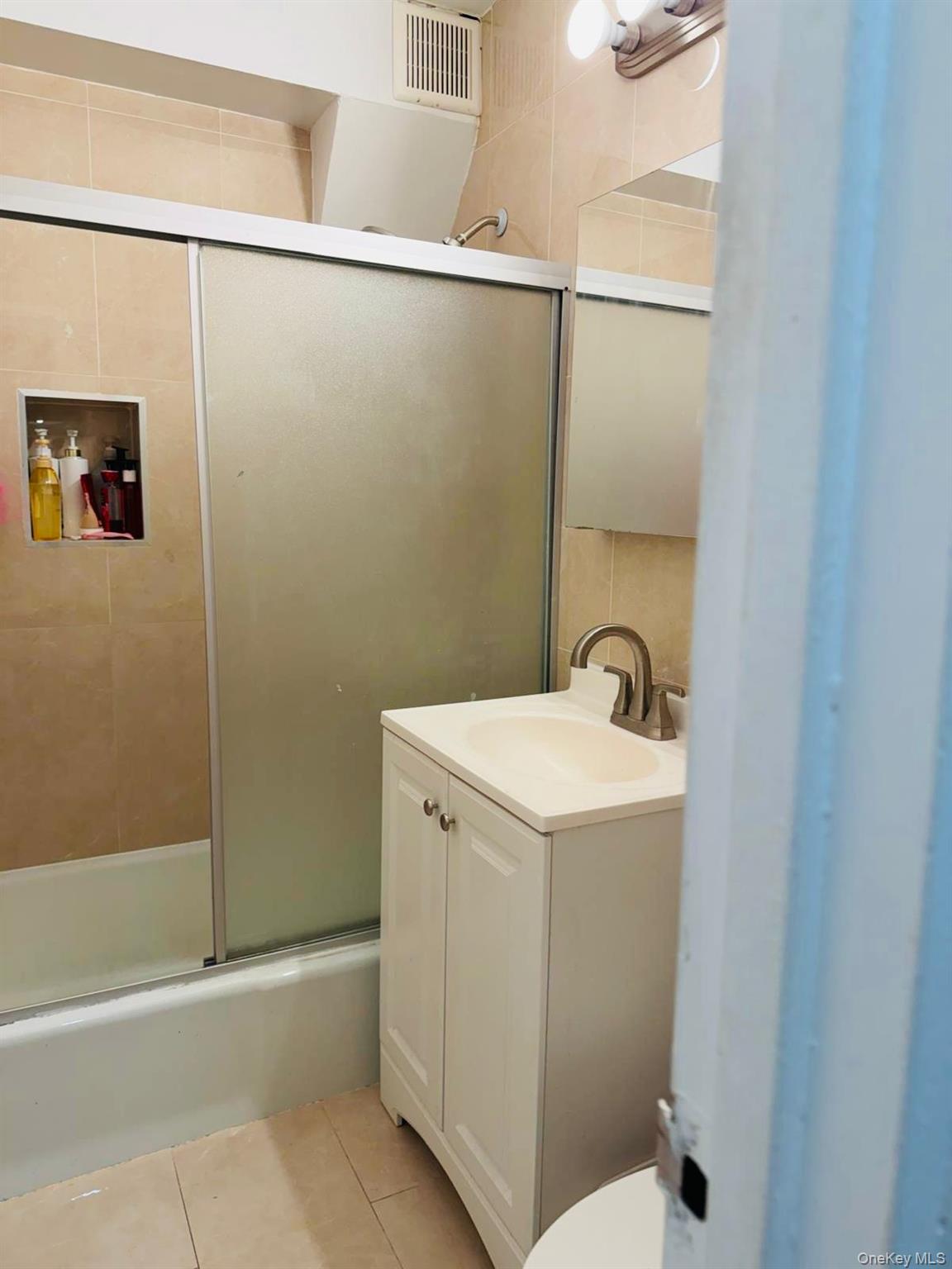 58-03 Calloway St # #6FF, Corona, NY 11368