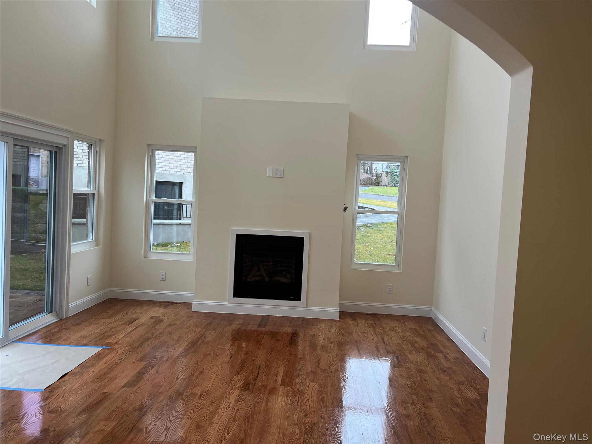 23 Sunlight Hill, Yonkers, NY 10704