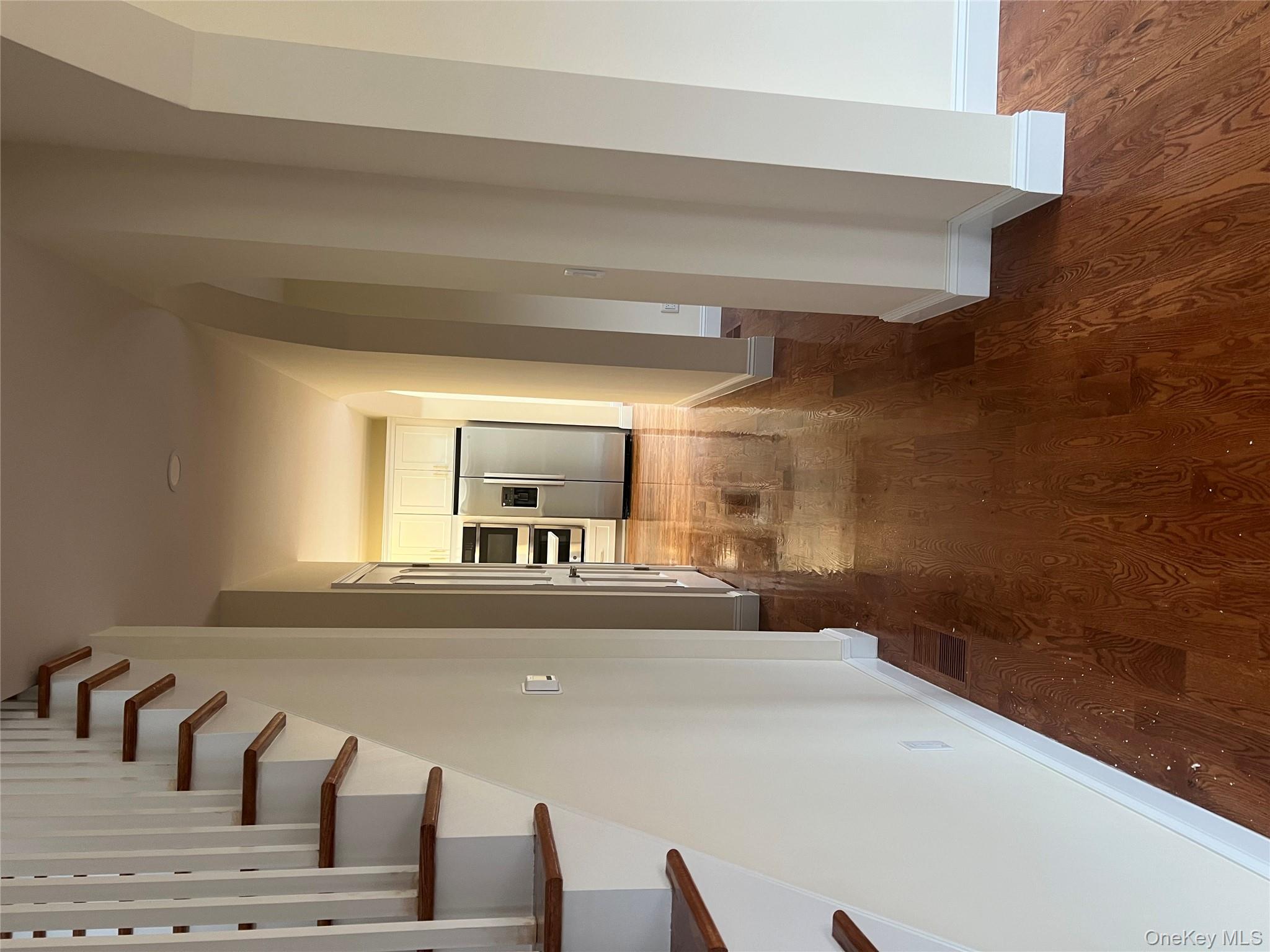 23 Sunlight Hill, Yonkers, NY 10704