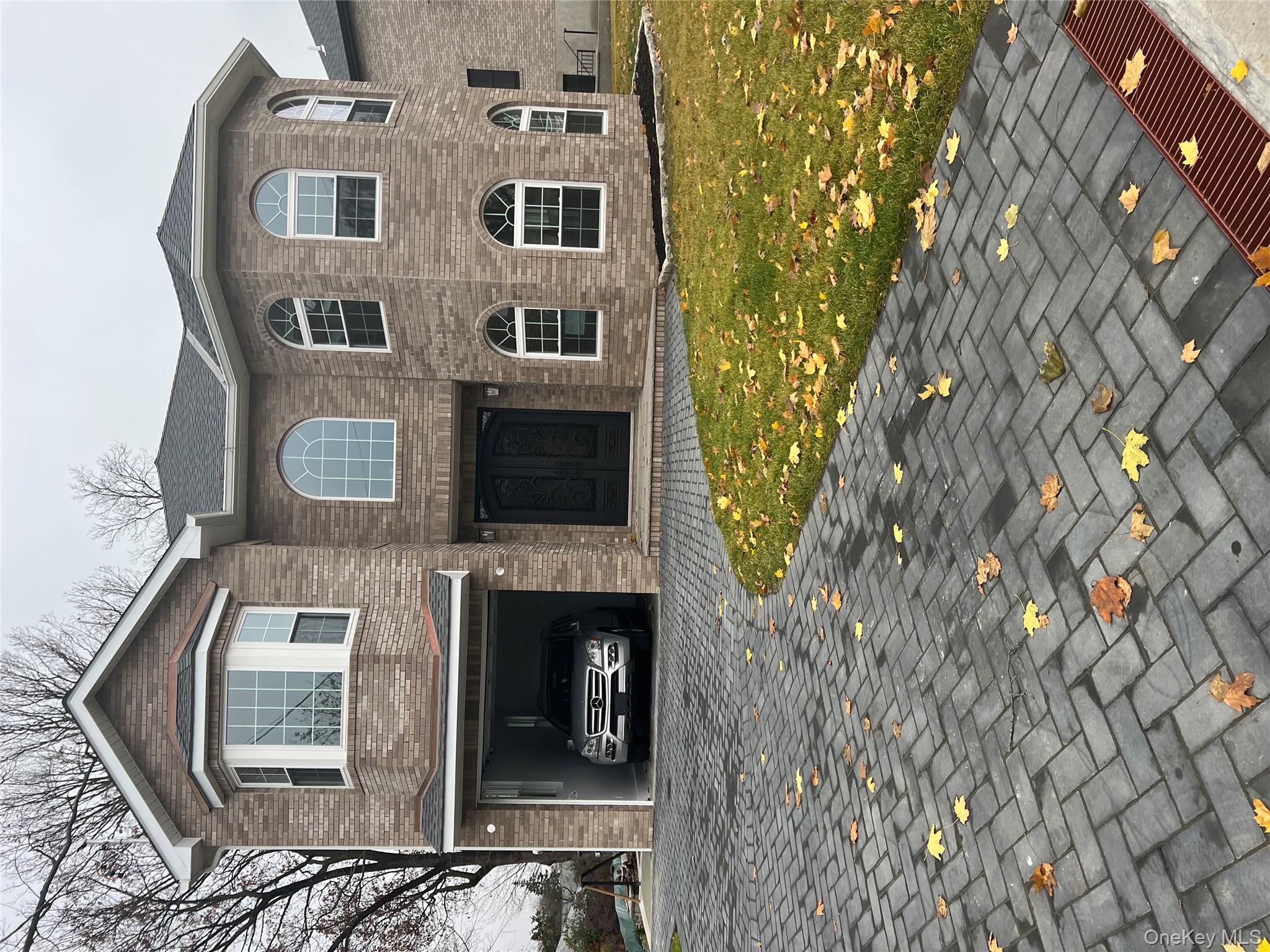 23 Sunlight Hill, Yonkers, NY 10704