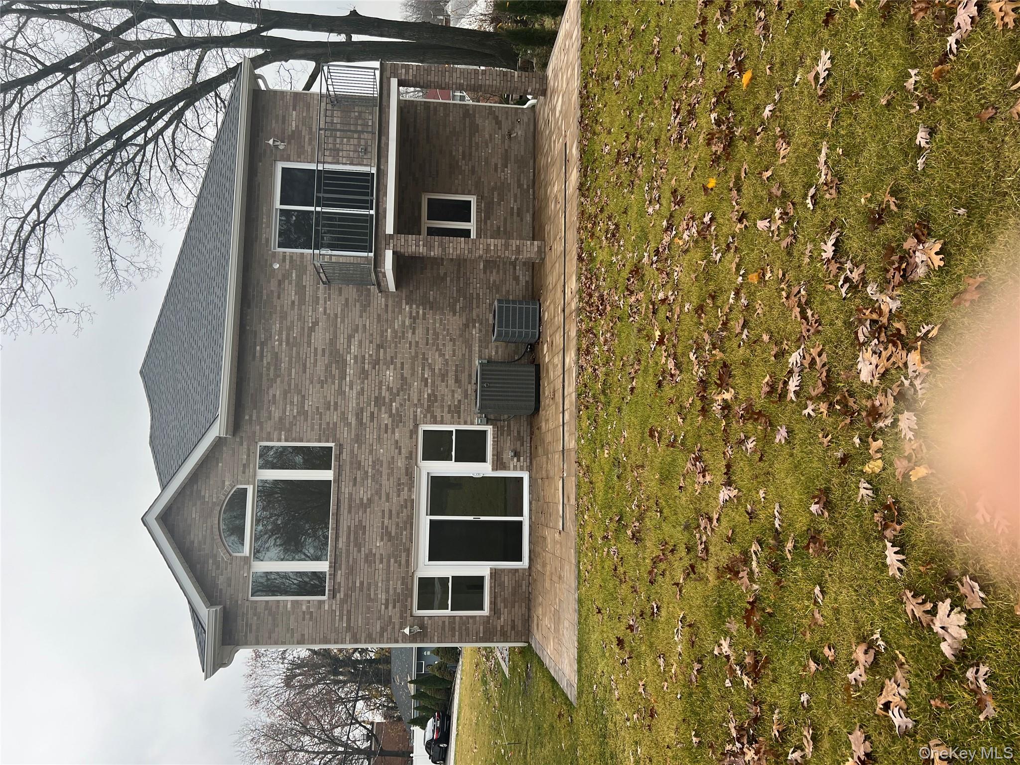 23 Sunlight Hill, Yonkers, NY 10704