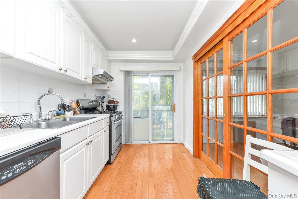 195-31 39 Avenue, Flushing, NY 11358