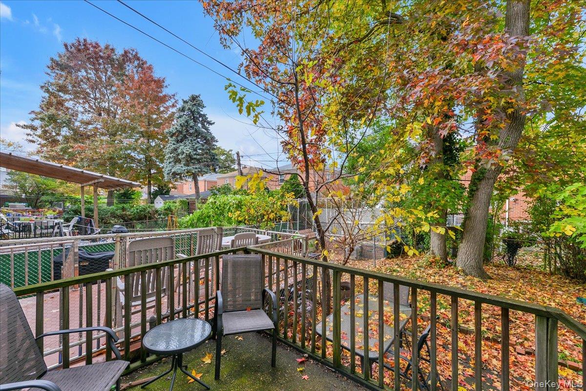 195-31 39 Avenue, Flushing, NY 11358