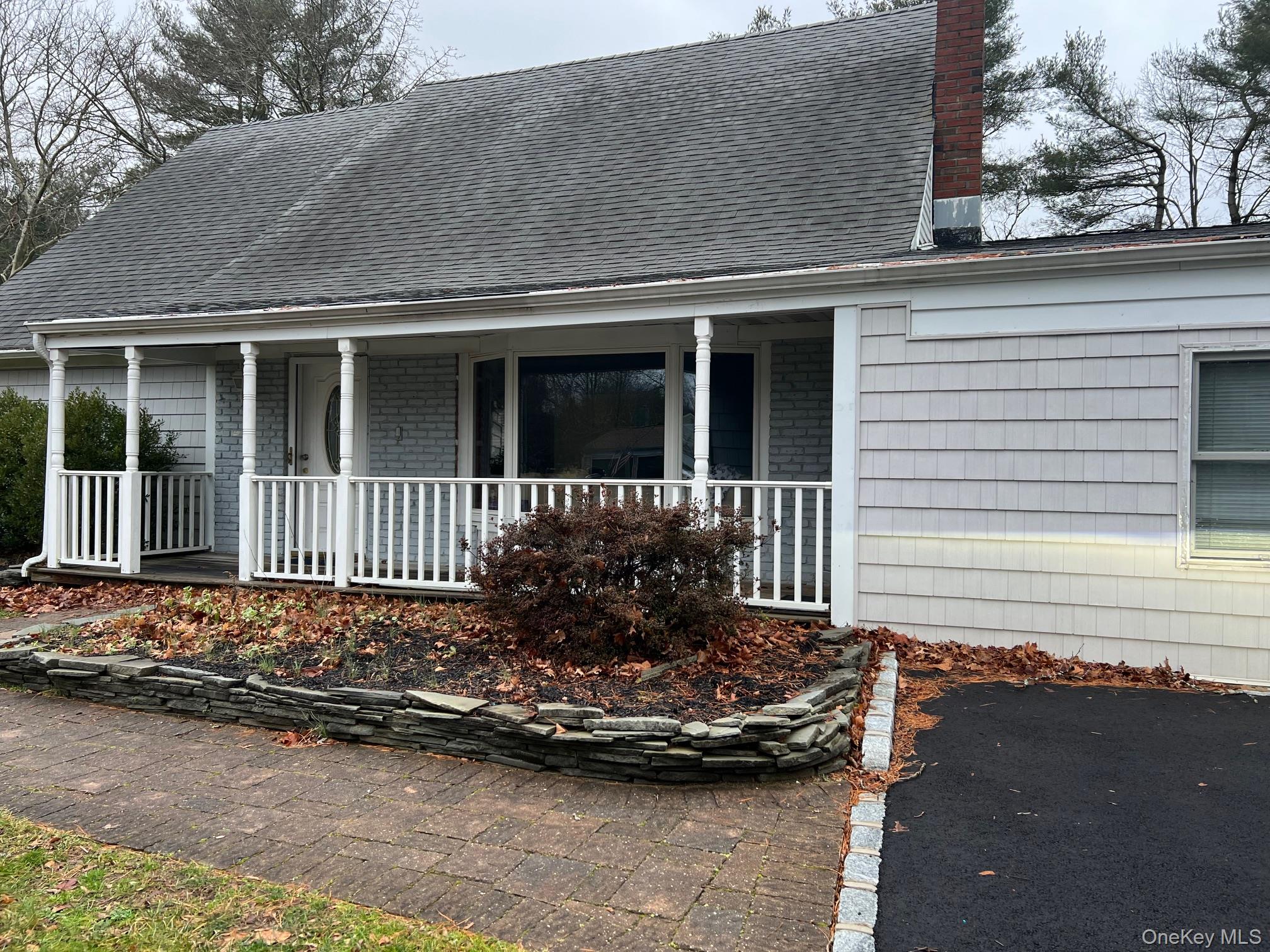 30 Madeley Lane, Stony Brook, NY 11790