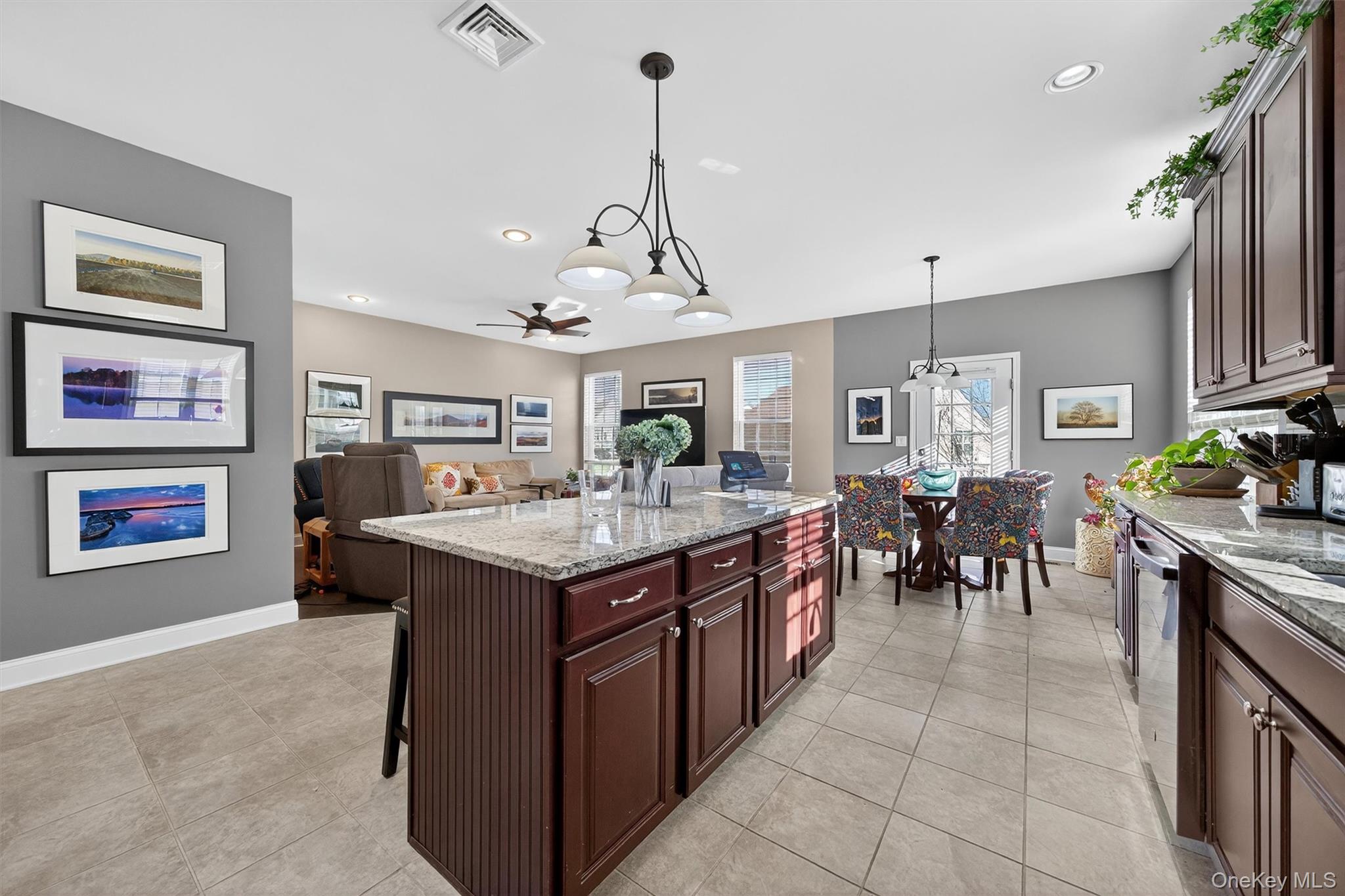 21 Cyprus Drive, Middletown, NY 10940