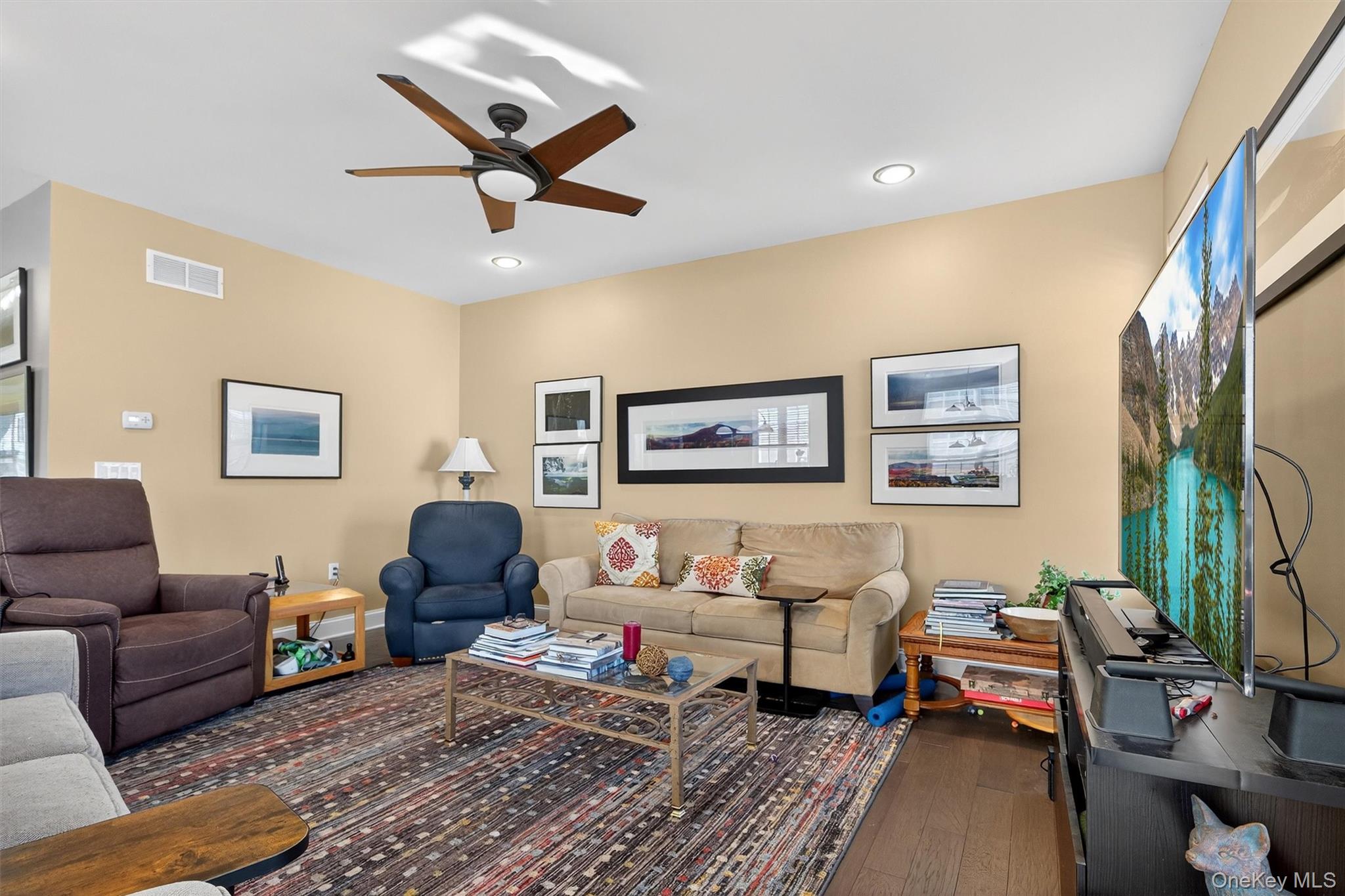 21 Cyprus Drive, Middletown, NY 10940