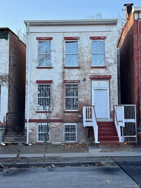 13 S Miller Street, Newburgh, NY 12550