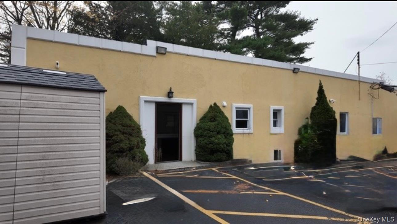 235 Hillside Avenue, Williston Park, NY 11596