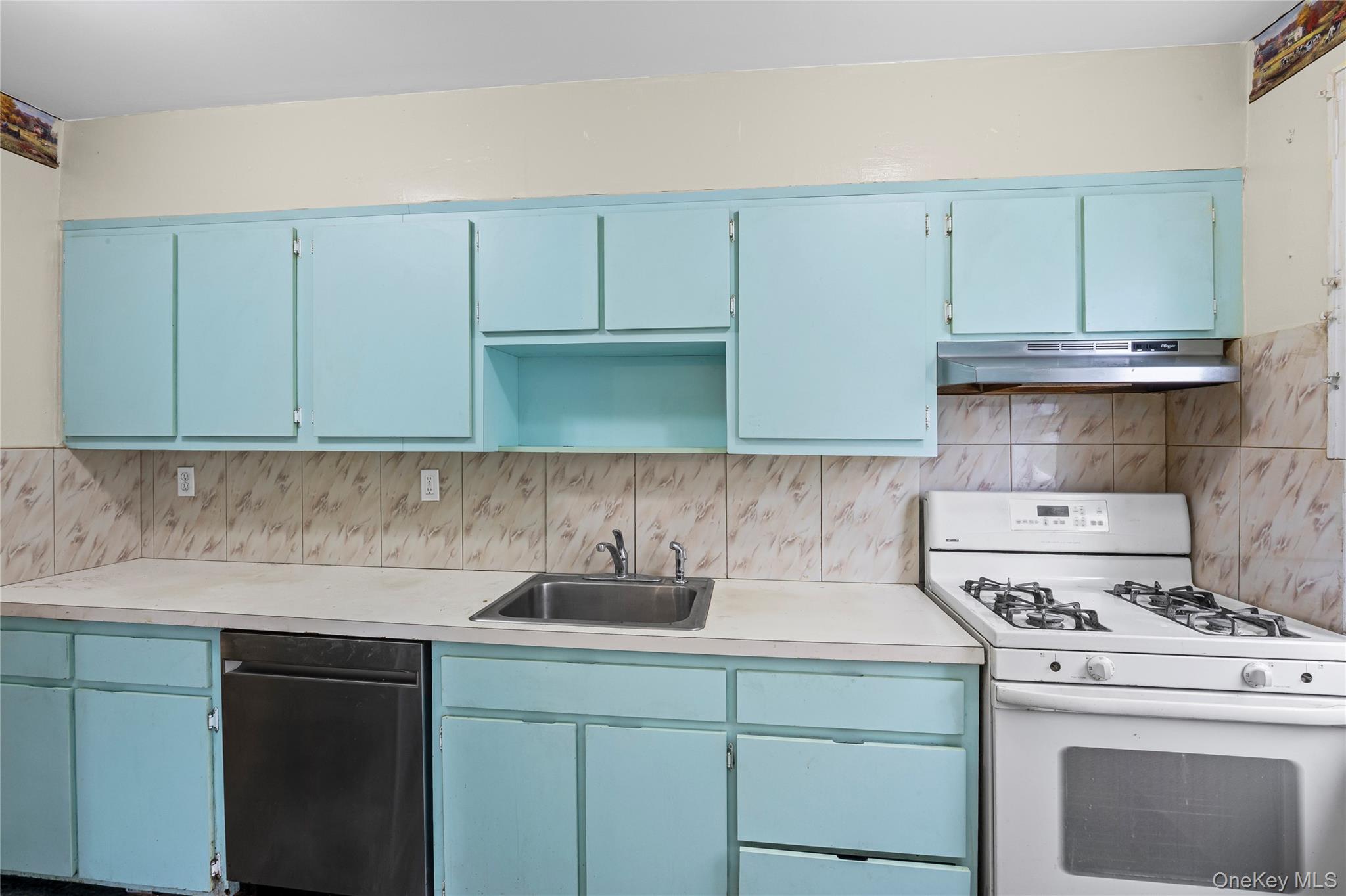 6836 Groton Street, Forest Hills, NY 11375