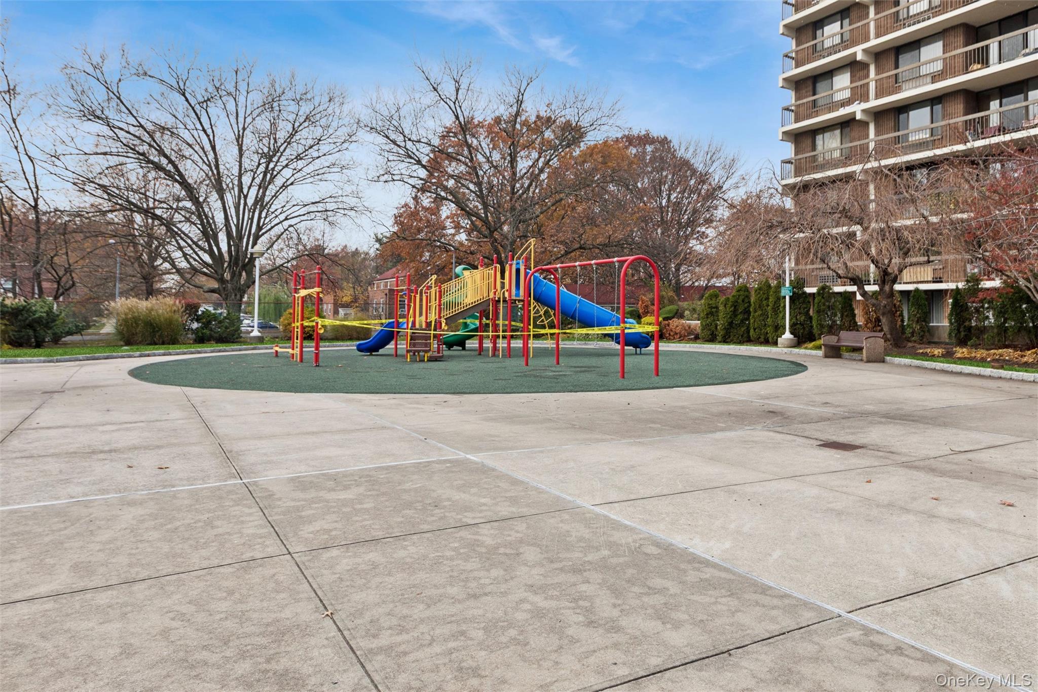 150-38 Union Turnpike # 1R, Kew Garden Hills, NY 11367