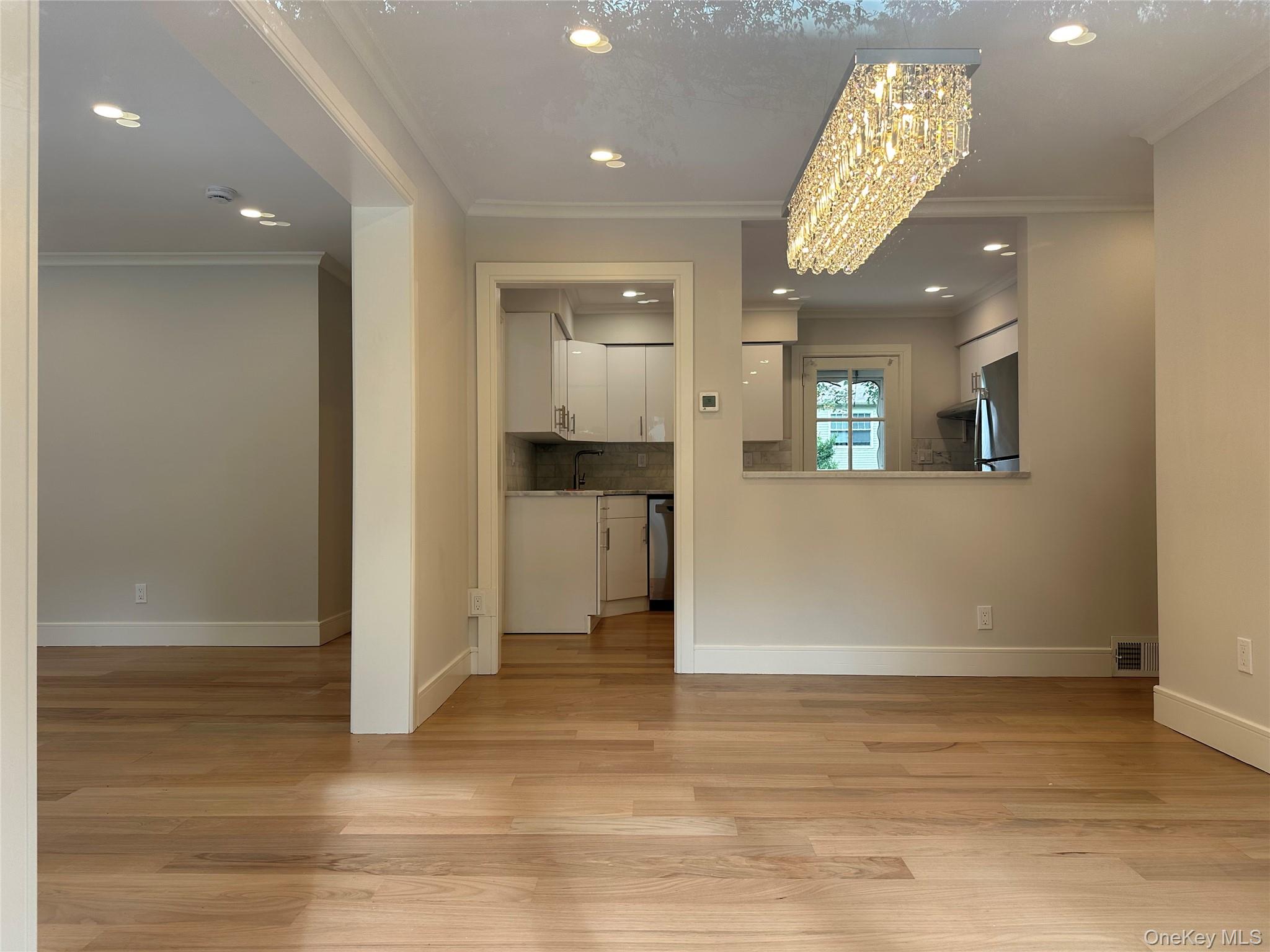 36 Dunes Lane, Port Washington, NY 11050