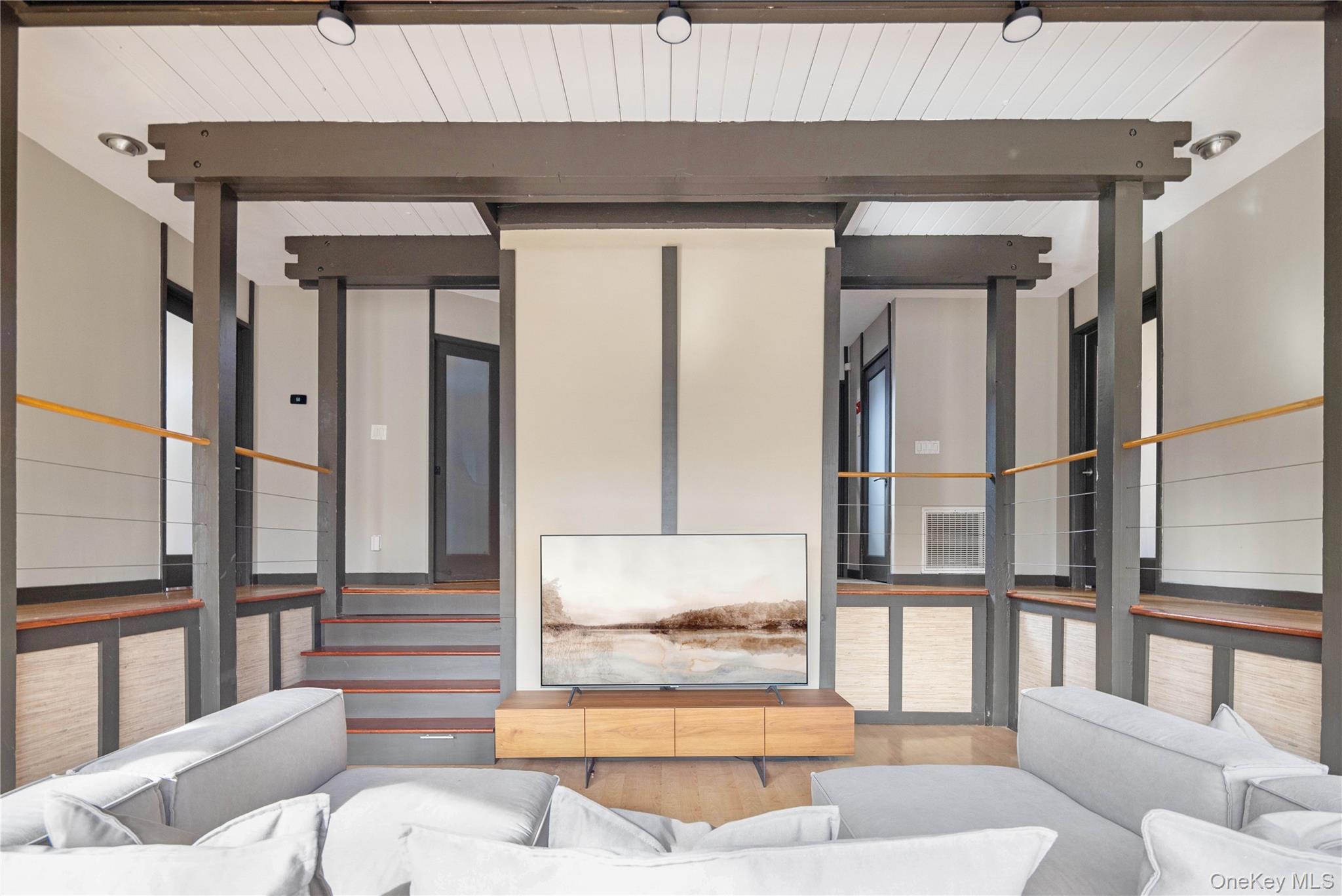 270 Sachem Hill Place, Saint James, NY 11780