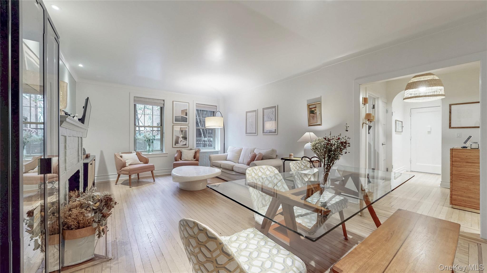150 Burns Street # 2D, Forest Hills, NY 11375